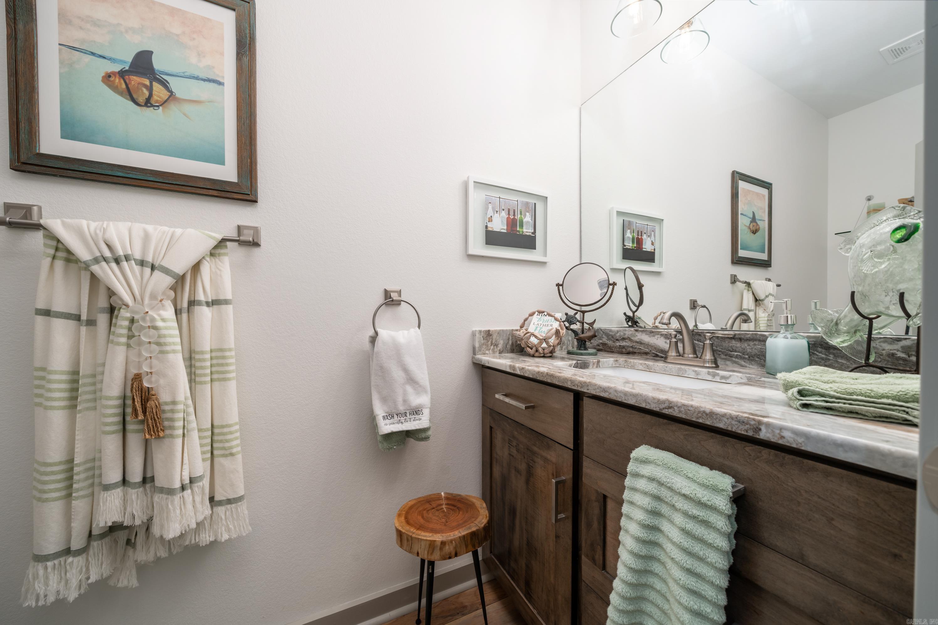 Lakeside Gardens - Residential