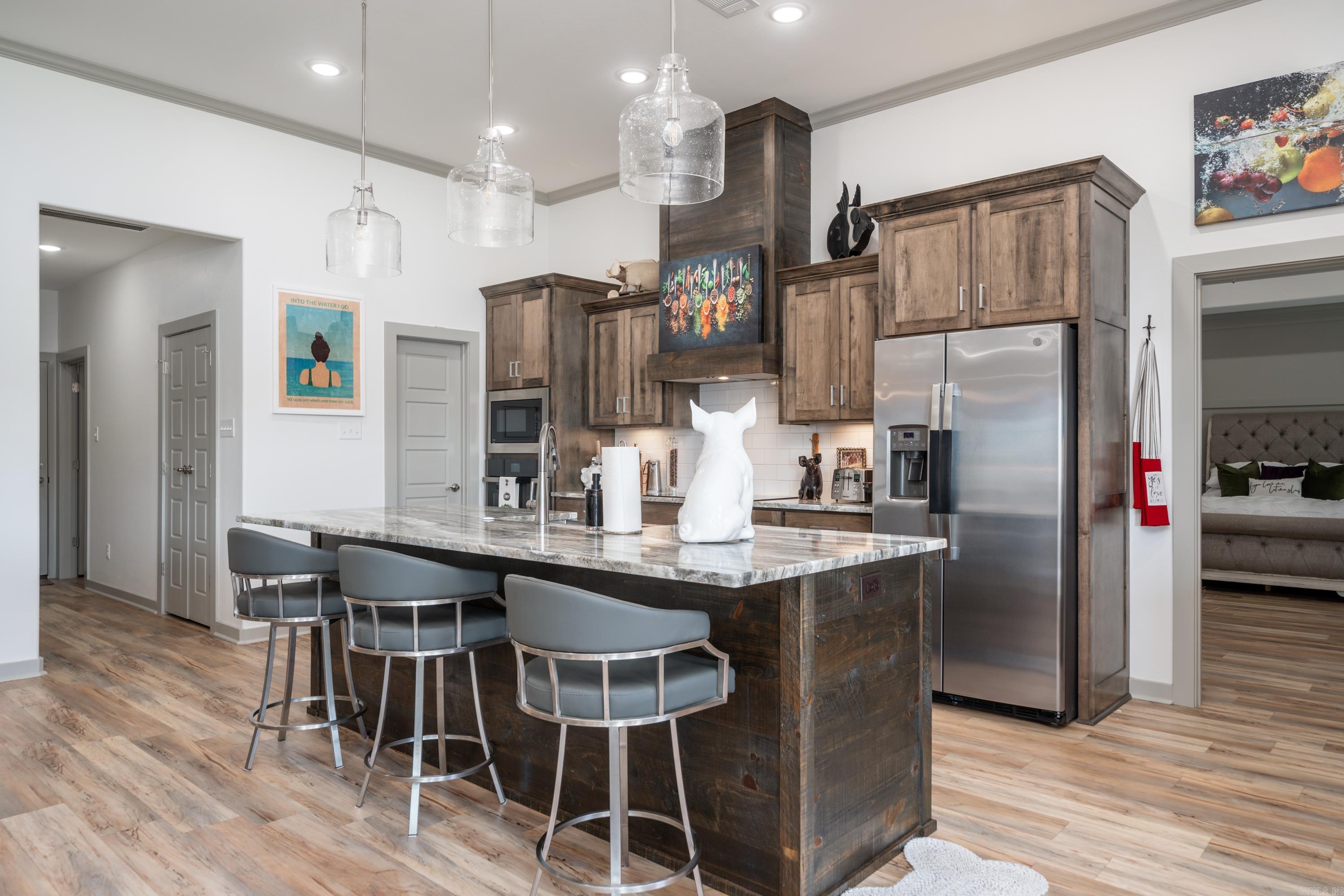 Lakeside Gardens - Residential