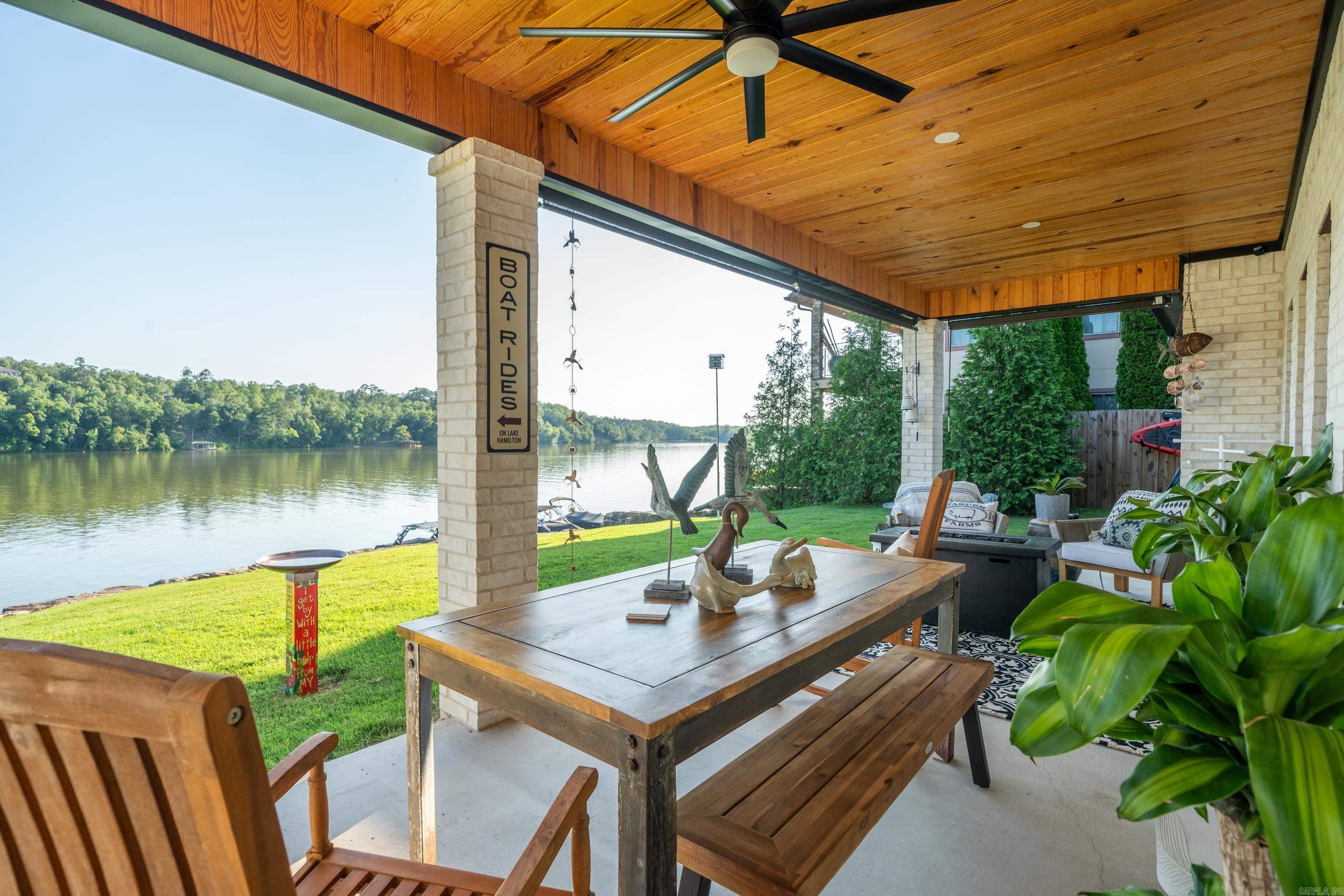 Lakeside Gardens - Residential