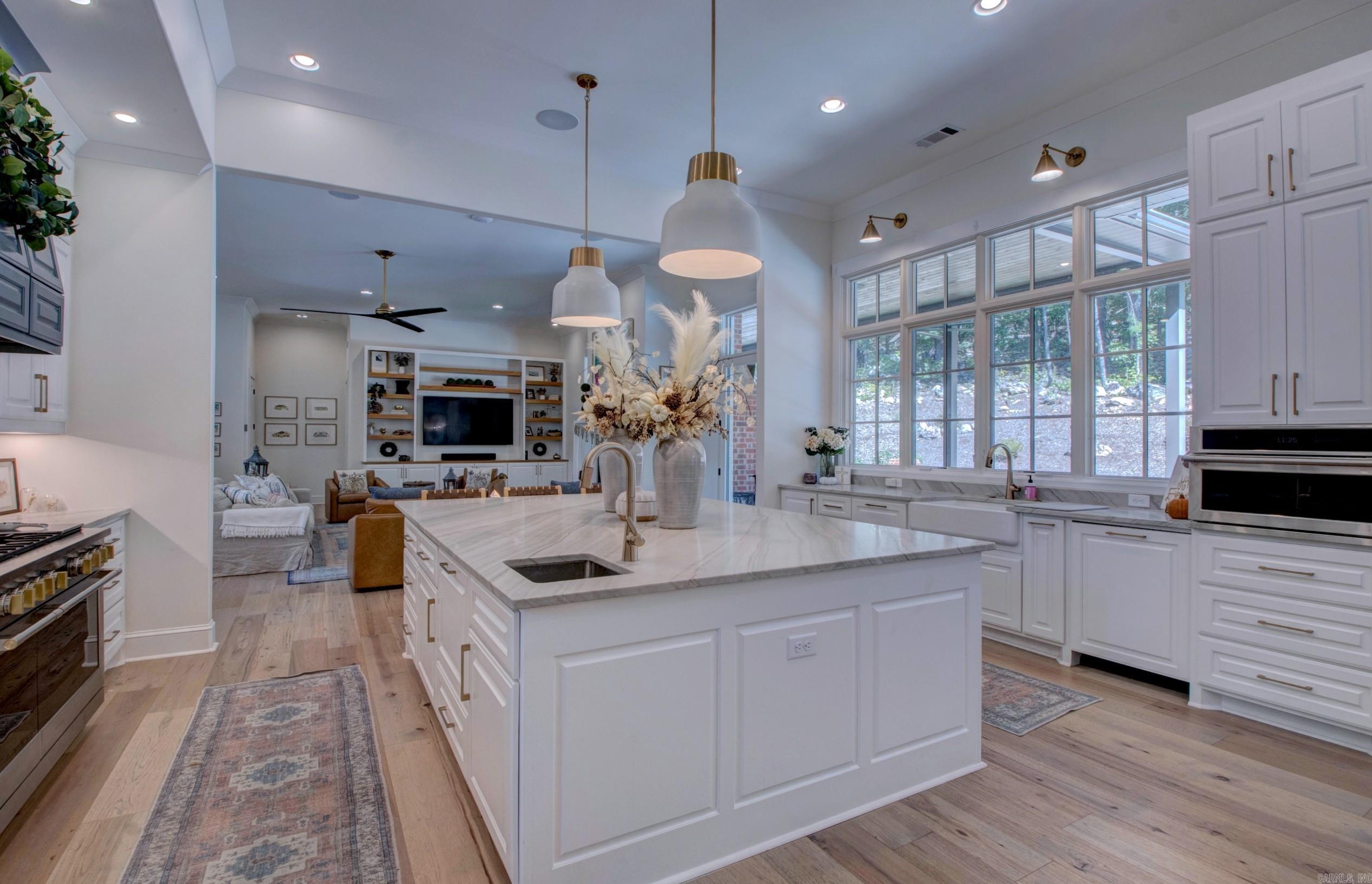 BEAR DEN ESTATES - Residential