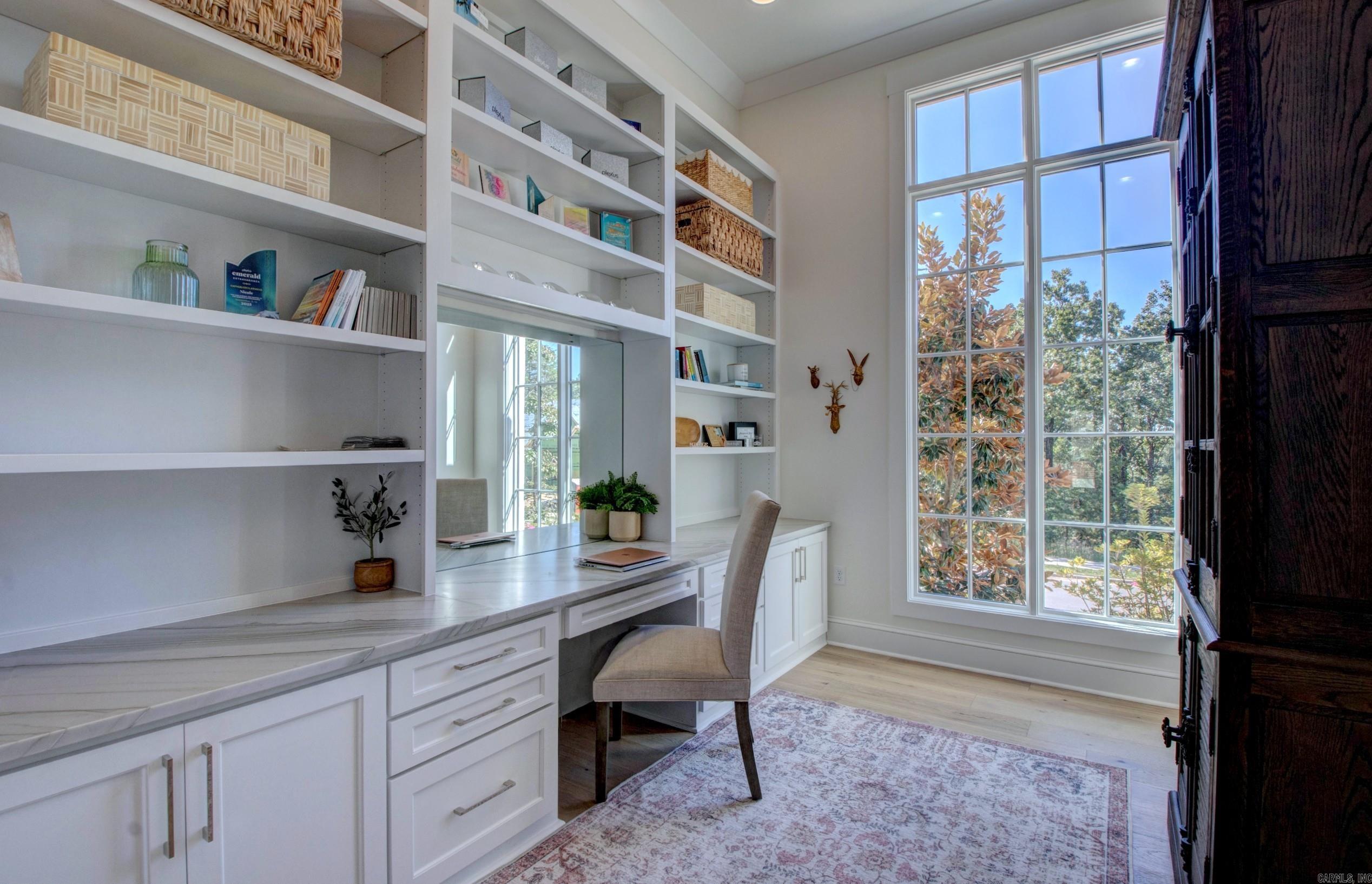 BEAR DEN ESTATES - Residential