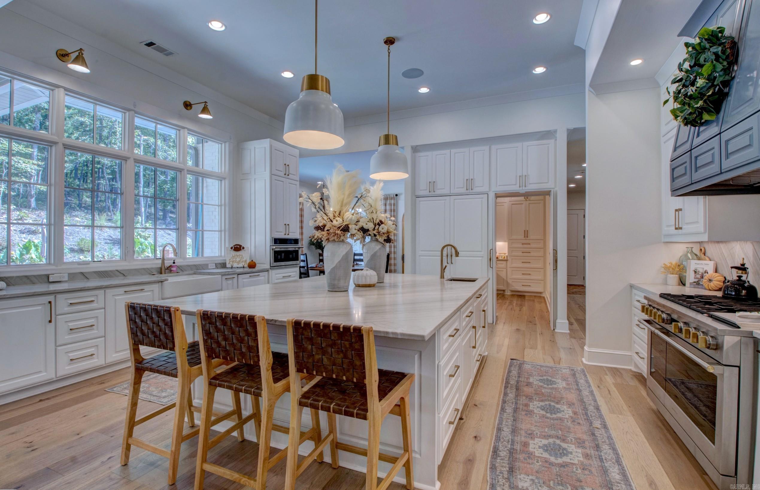 BEAR DEN ESTATES - Residential