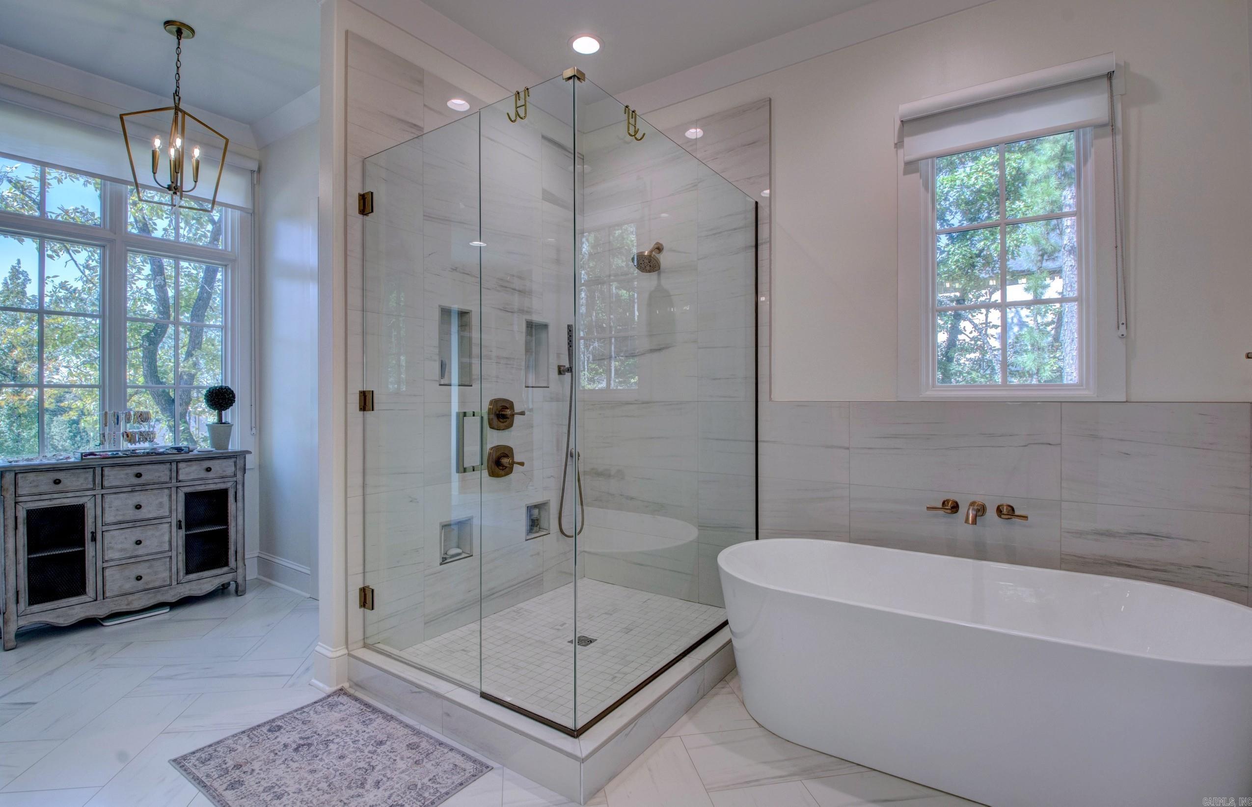 BEAR DEN ESTATES - Residential