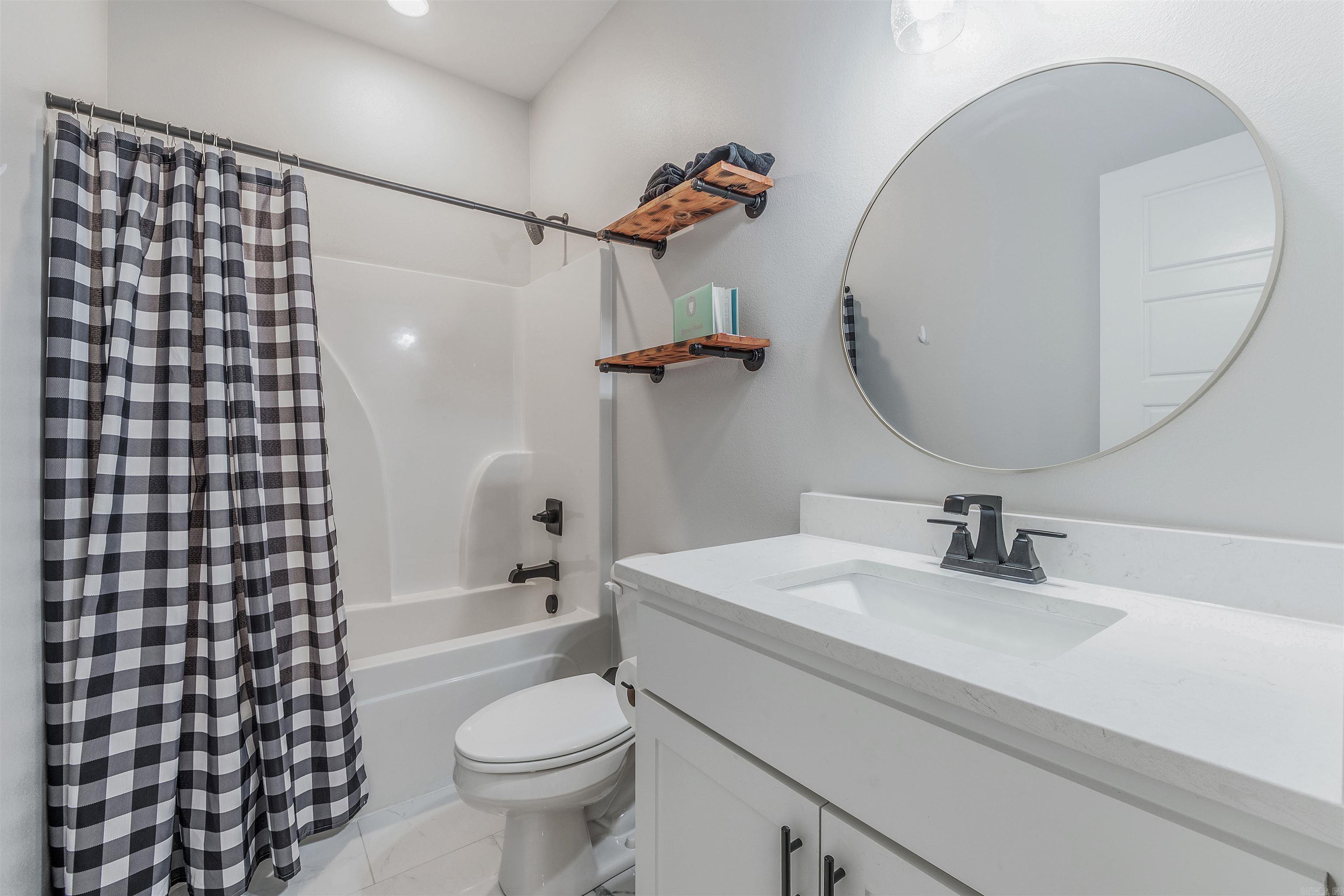 Diamondhead M2 - Residential