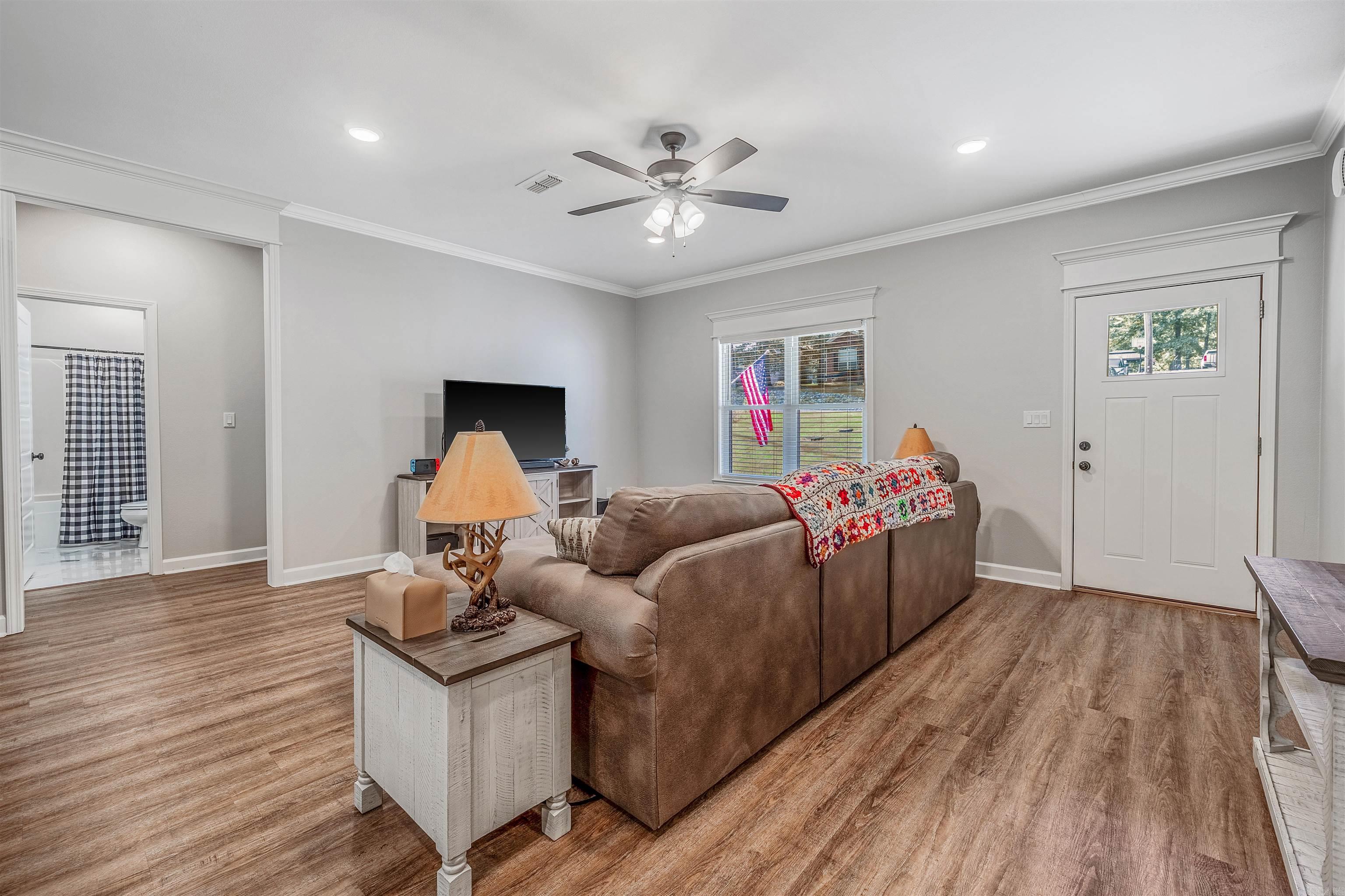 Diamondhead M2 - Residential