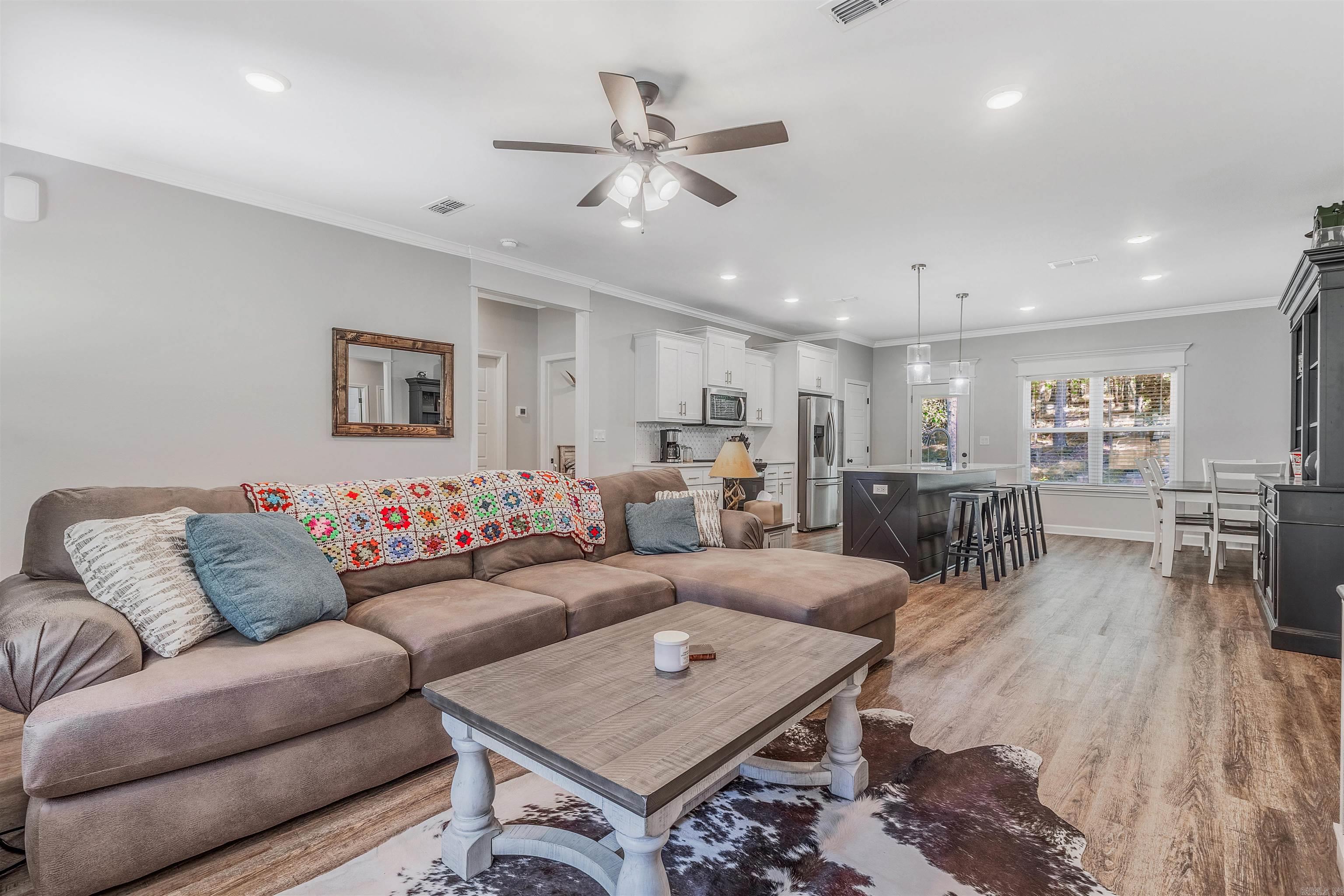 Diamondhead M2 - Residential