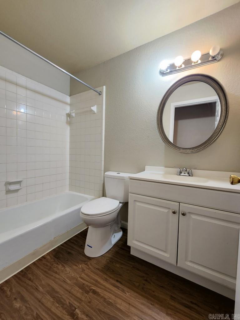 Plunkett 2nd - Residential Lease