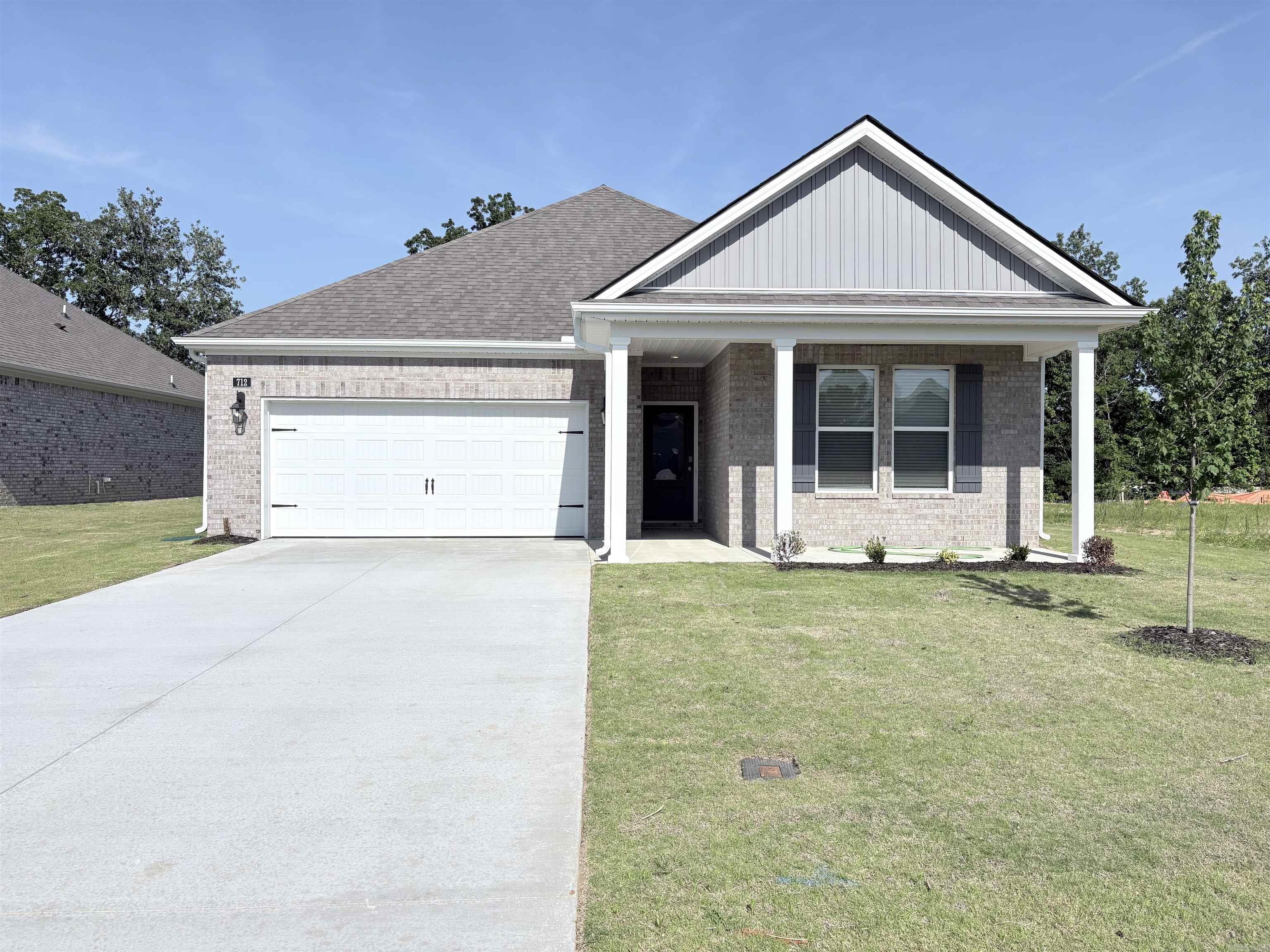 EDGEMONT - Residential