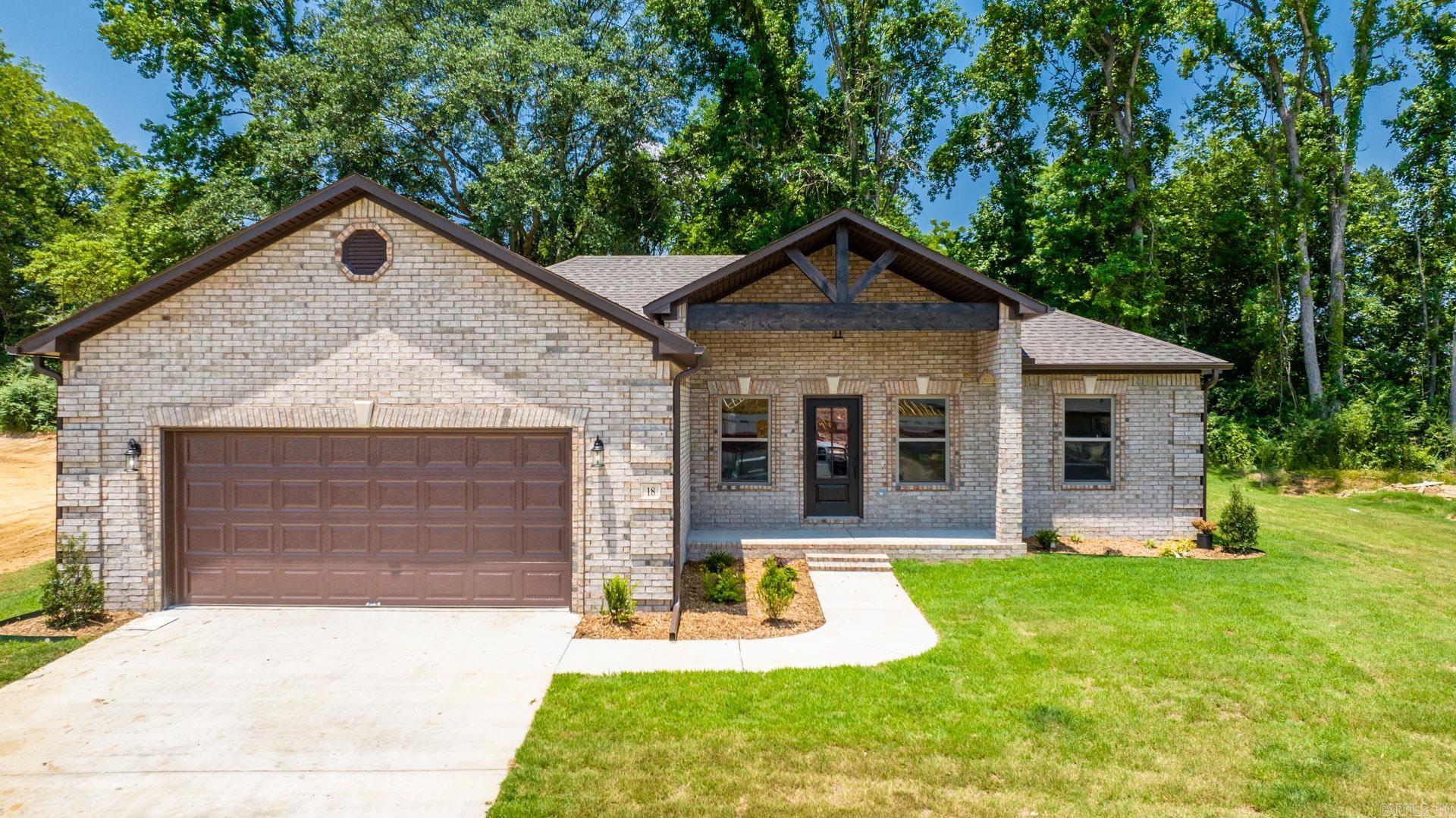 AUTUMN BROOKE - Residential