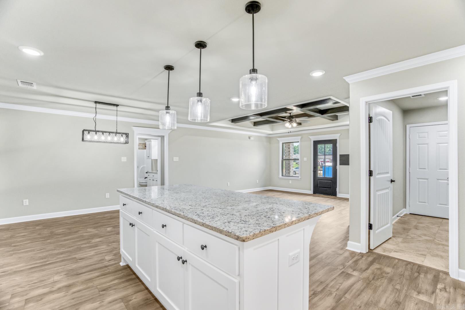 AUTUMN BROOKE - Residential