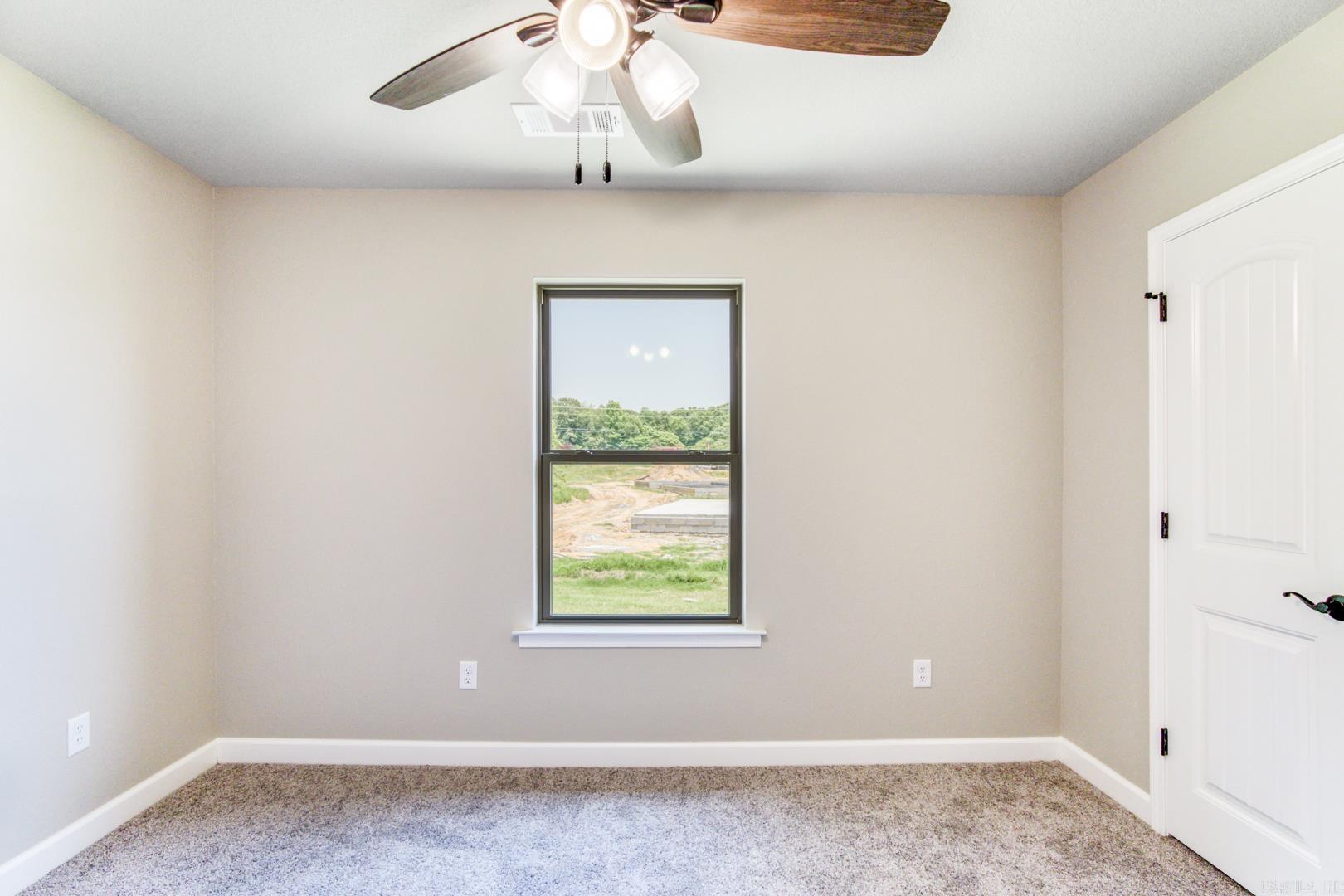 AUTUMN BROOKE - Residential