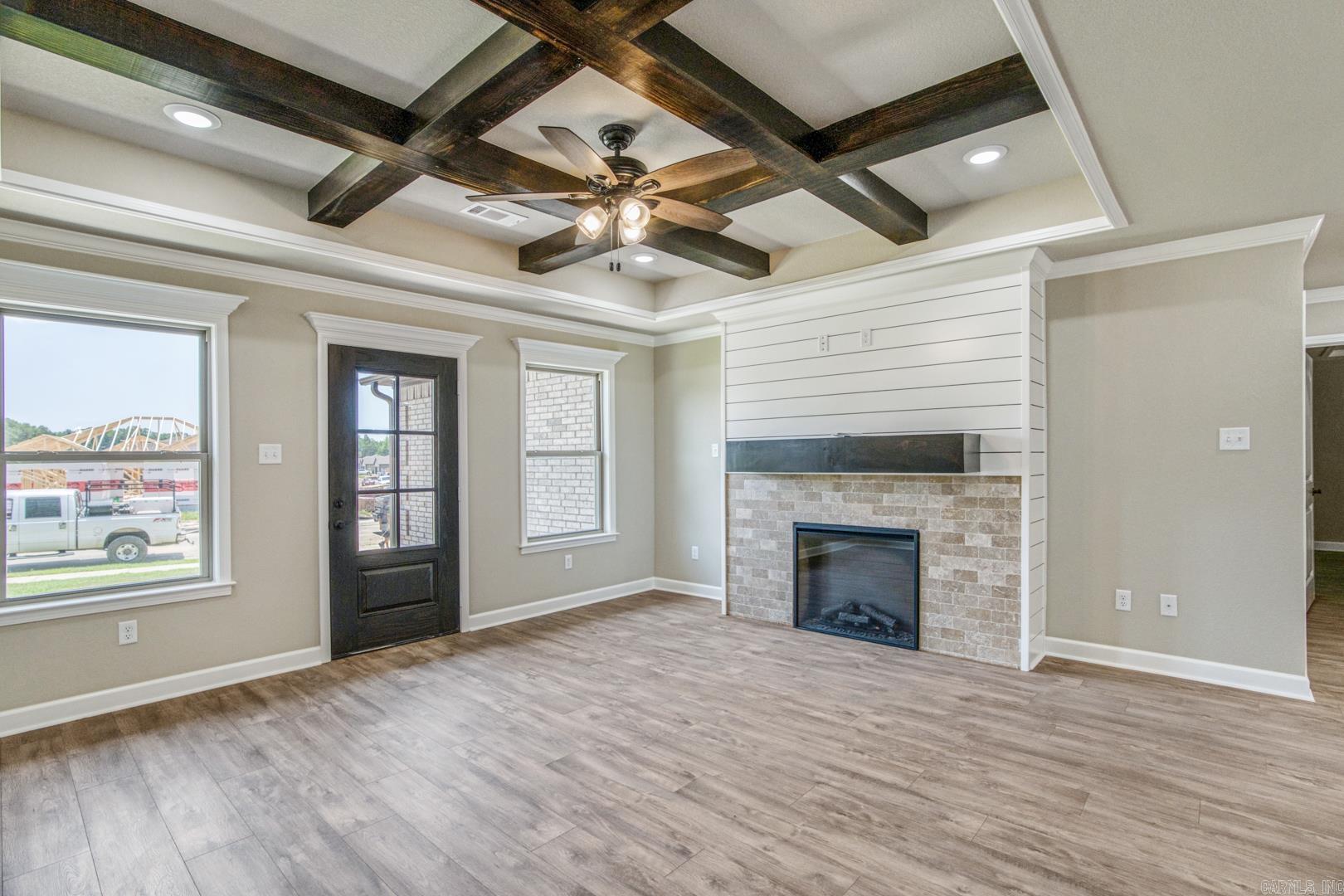 AUTUMN BROOKE - Residential