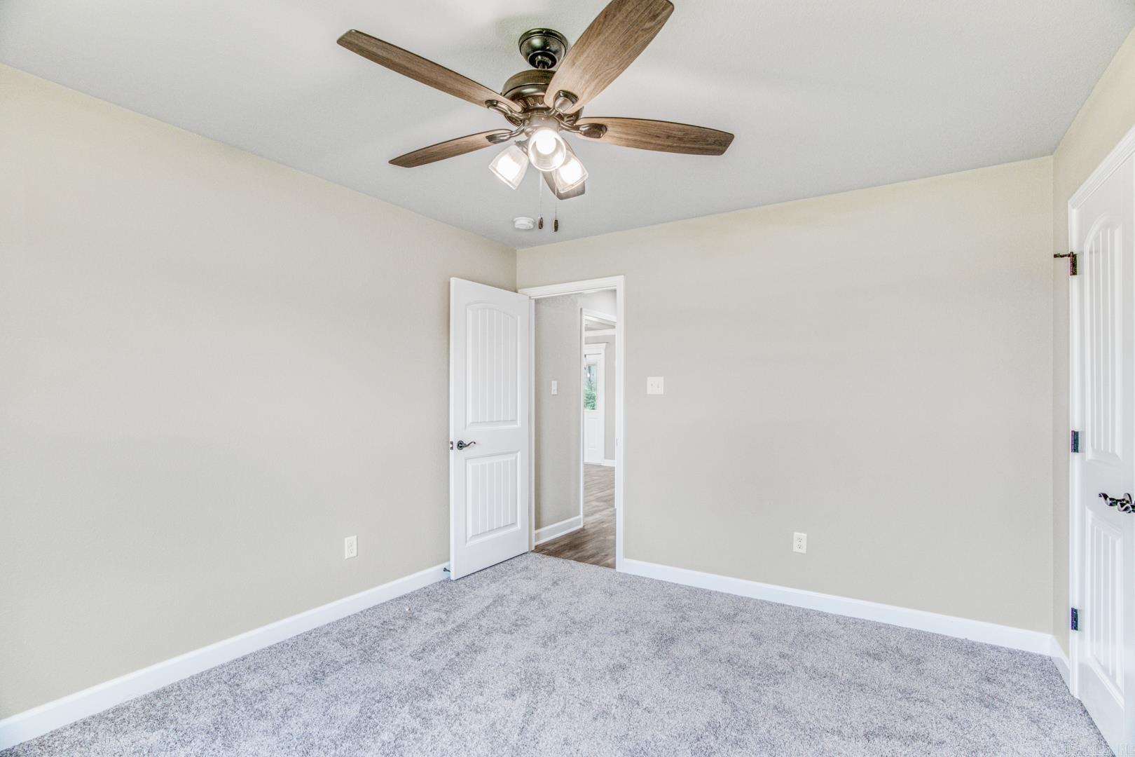 AUTUMN BROOKE - Residential