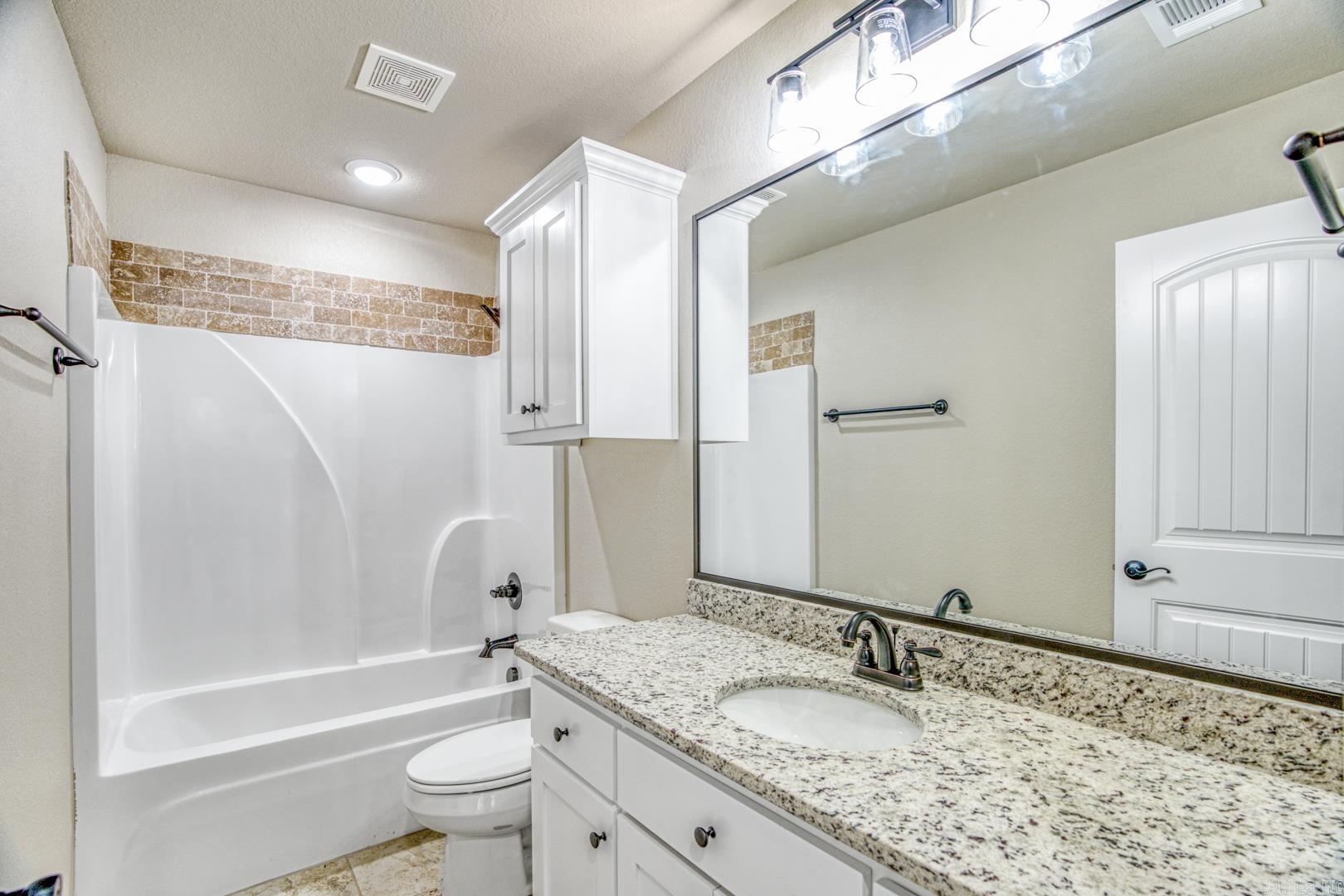 AUTUMN BROOKE - Residential