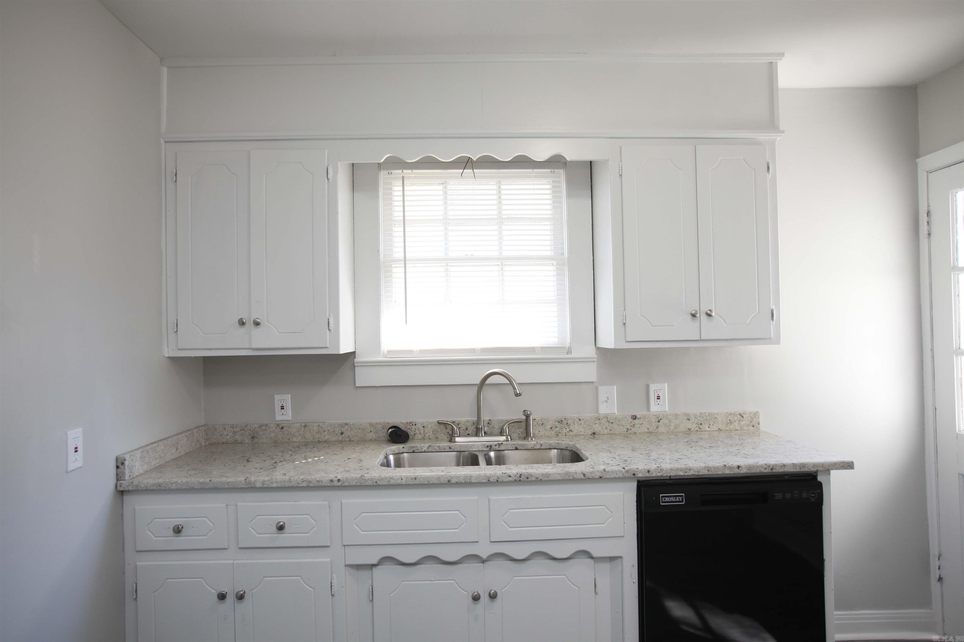 Missouri Pacific - Residential Lease