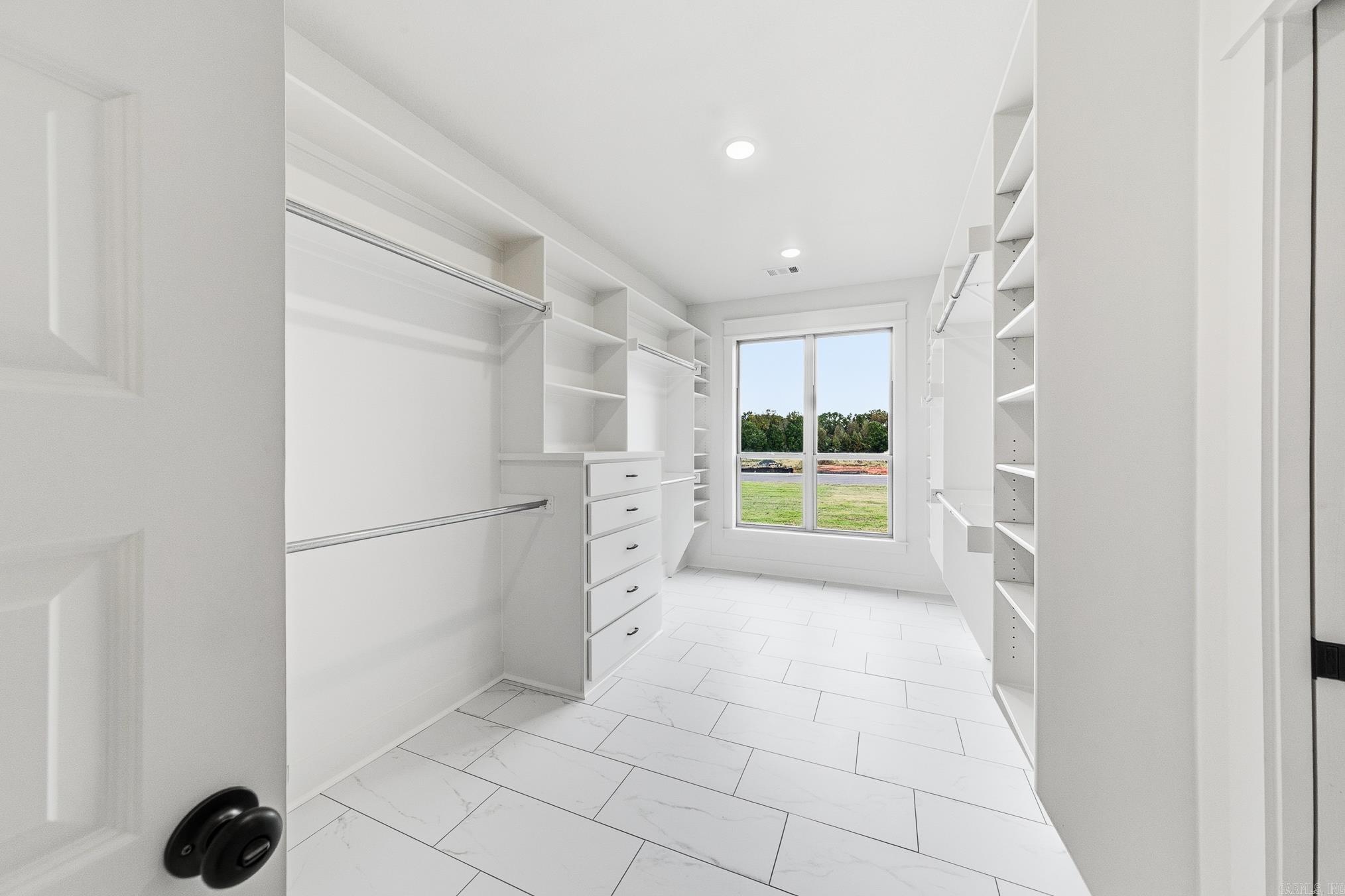 AUGUSTA ESTATES - Residential