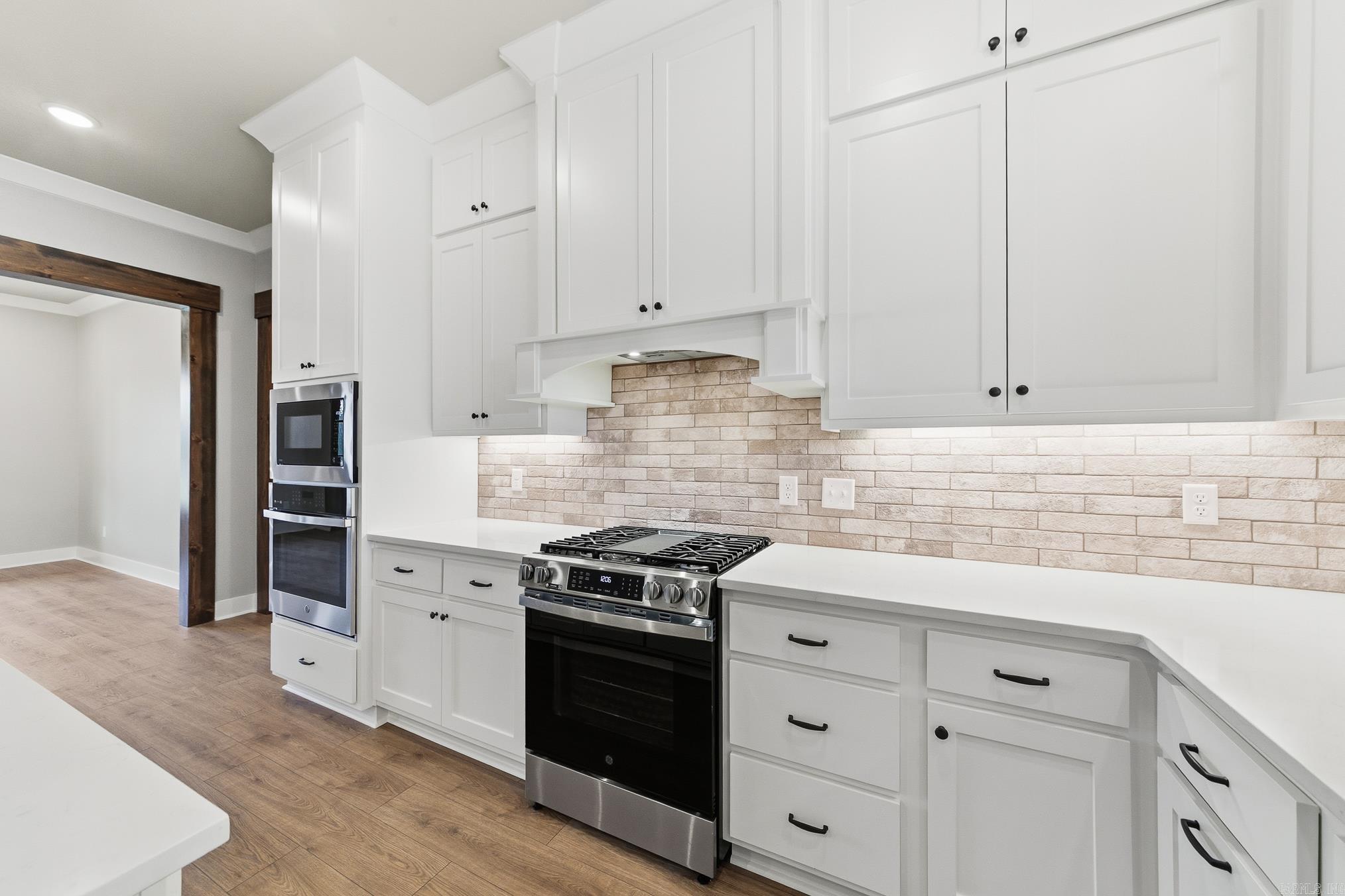 AUGUSTA ESTATES - Residential