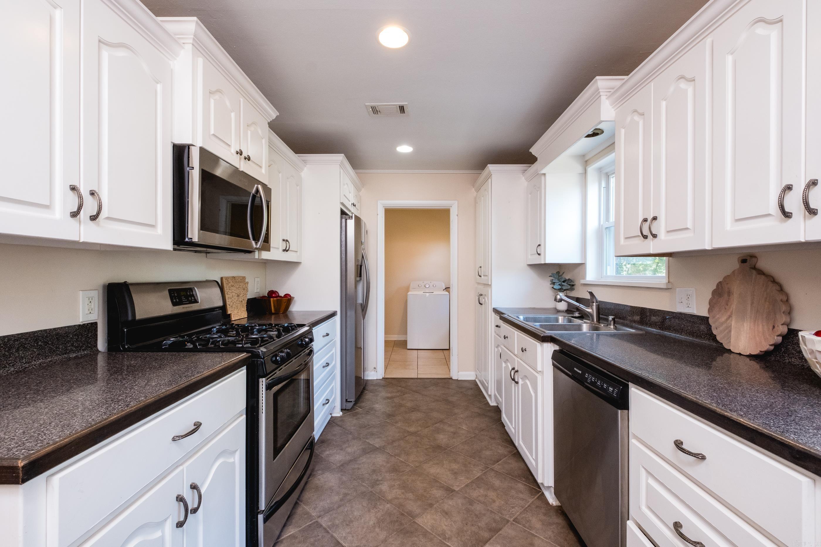 JEFFERSON HGTS - Residential