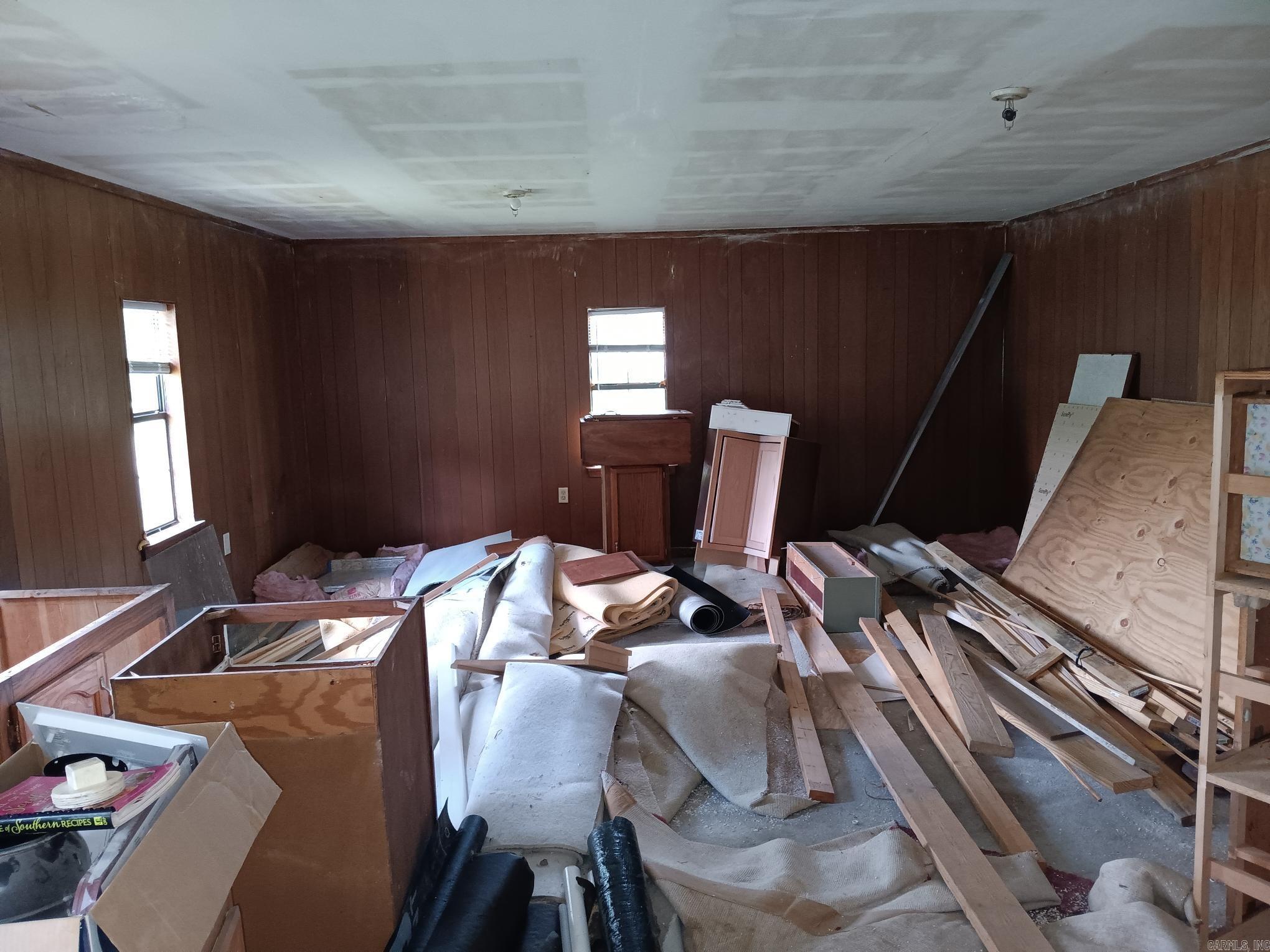 RAILROAD ADD - Residential