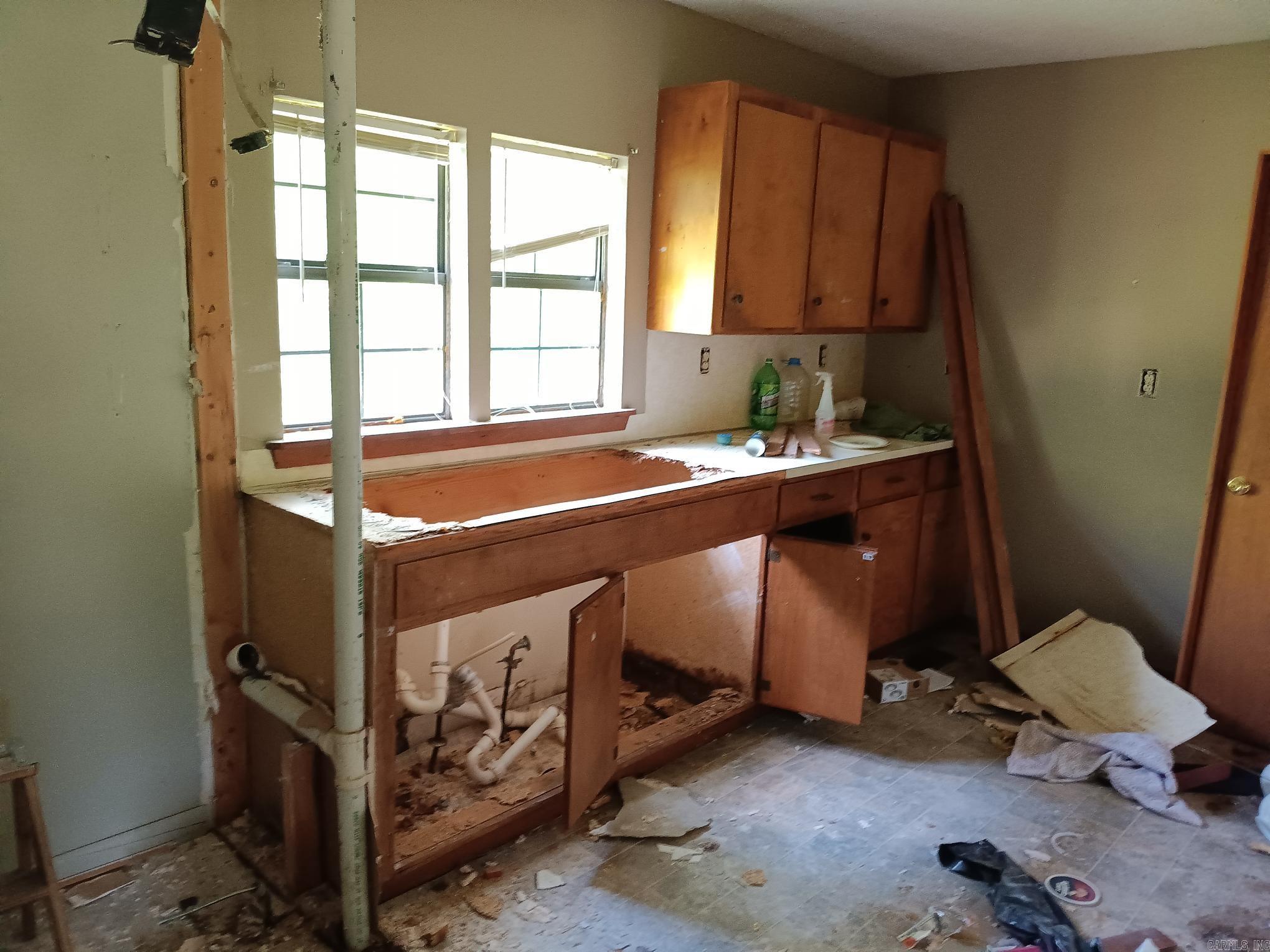 RAILROAD ADD - Residential