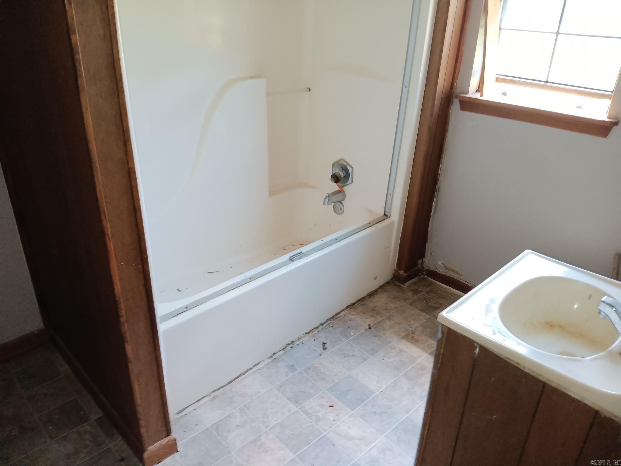 RAILROAD ADD - Residential