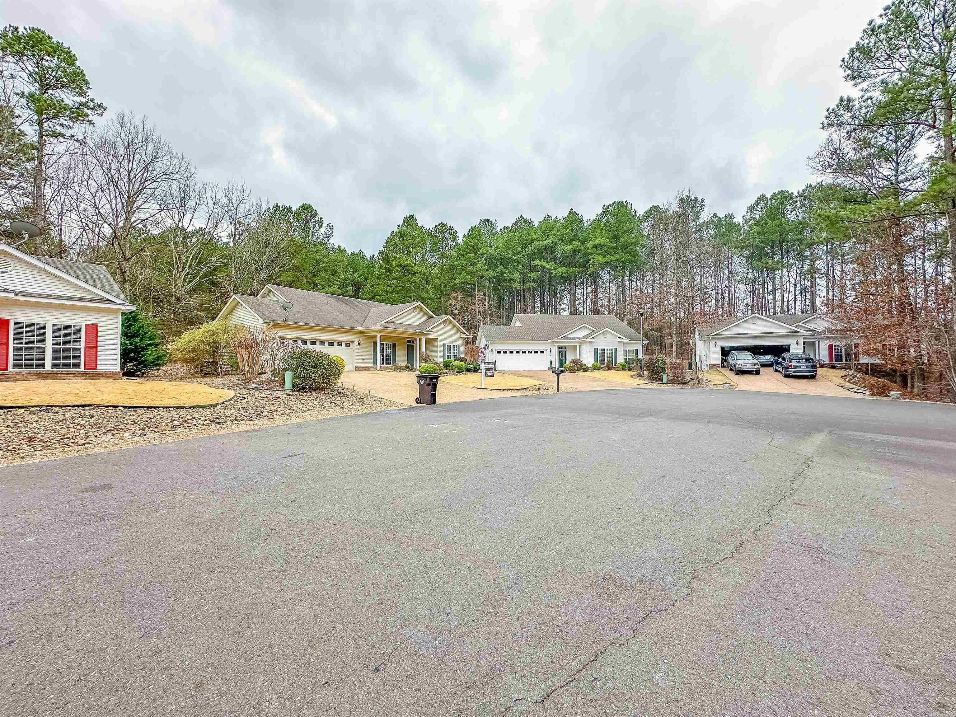 Maderas Gardens Villas - Residential