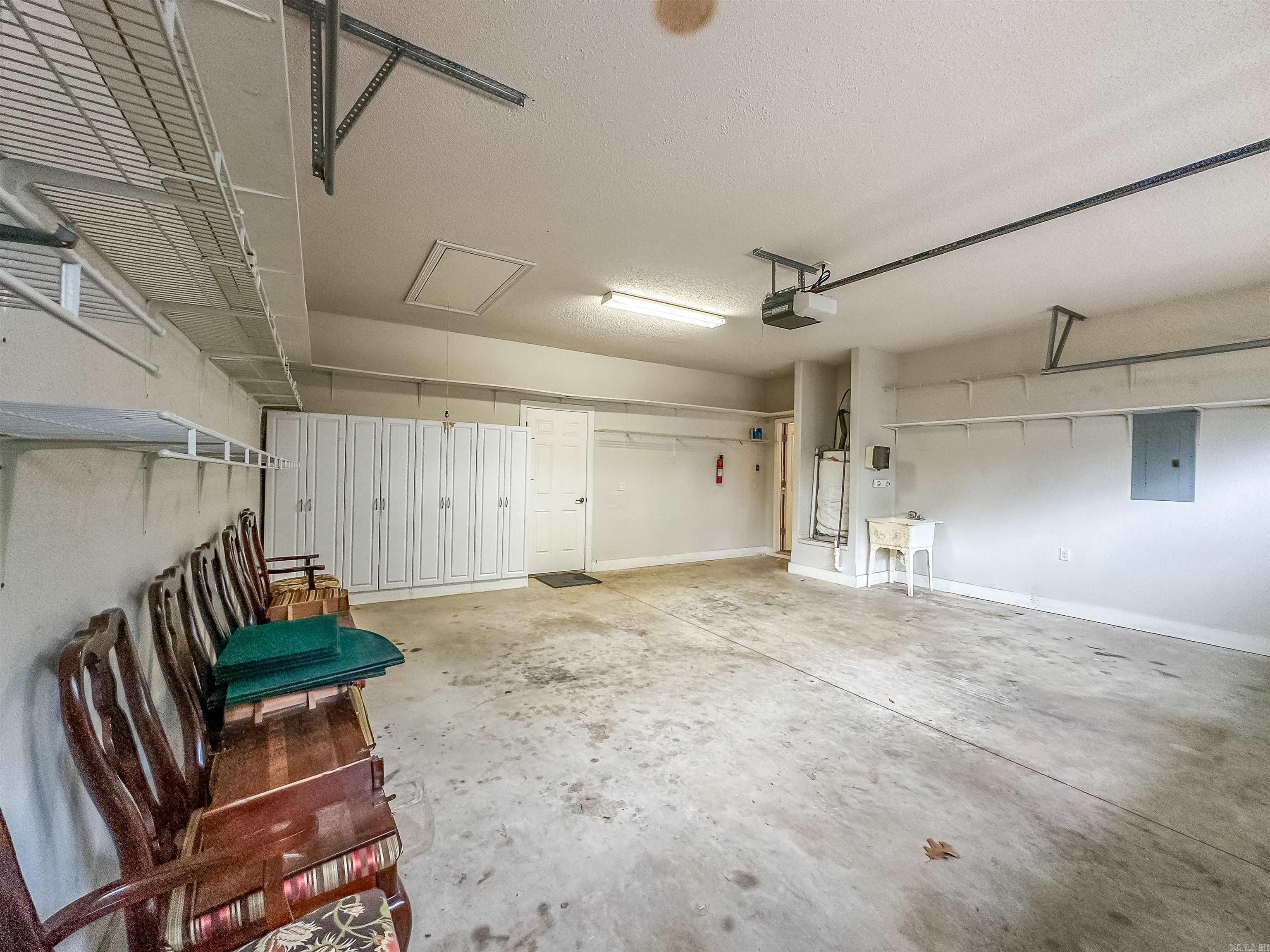 Maderas Gardens Villas - Residential