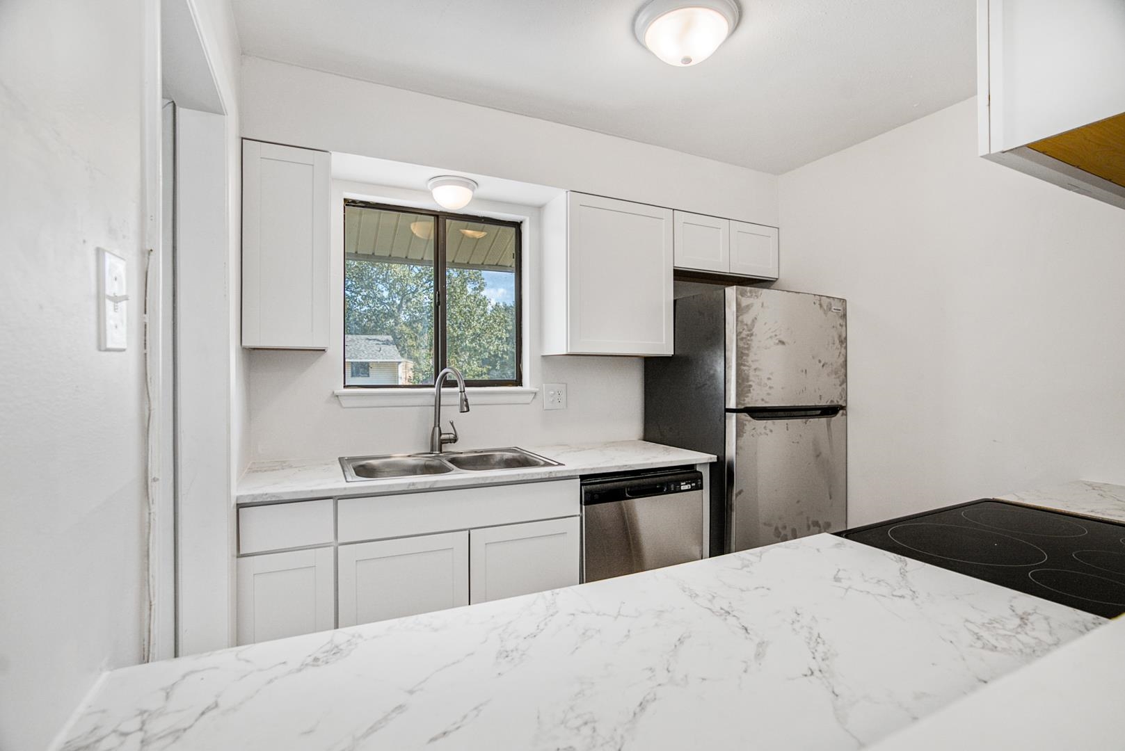 Forest Edge West Condo HPR - Residential Lease