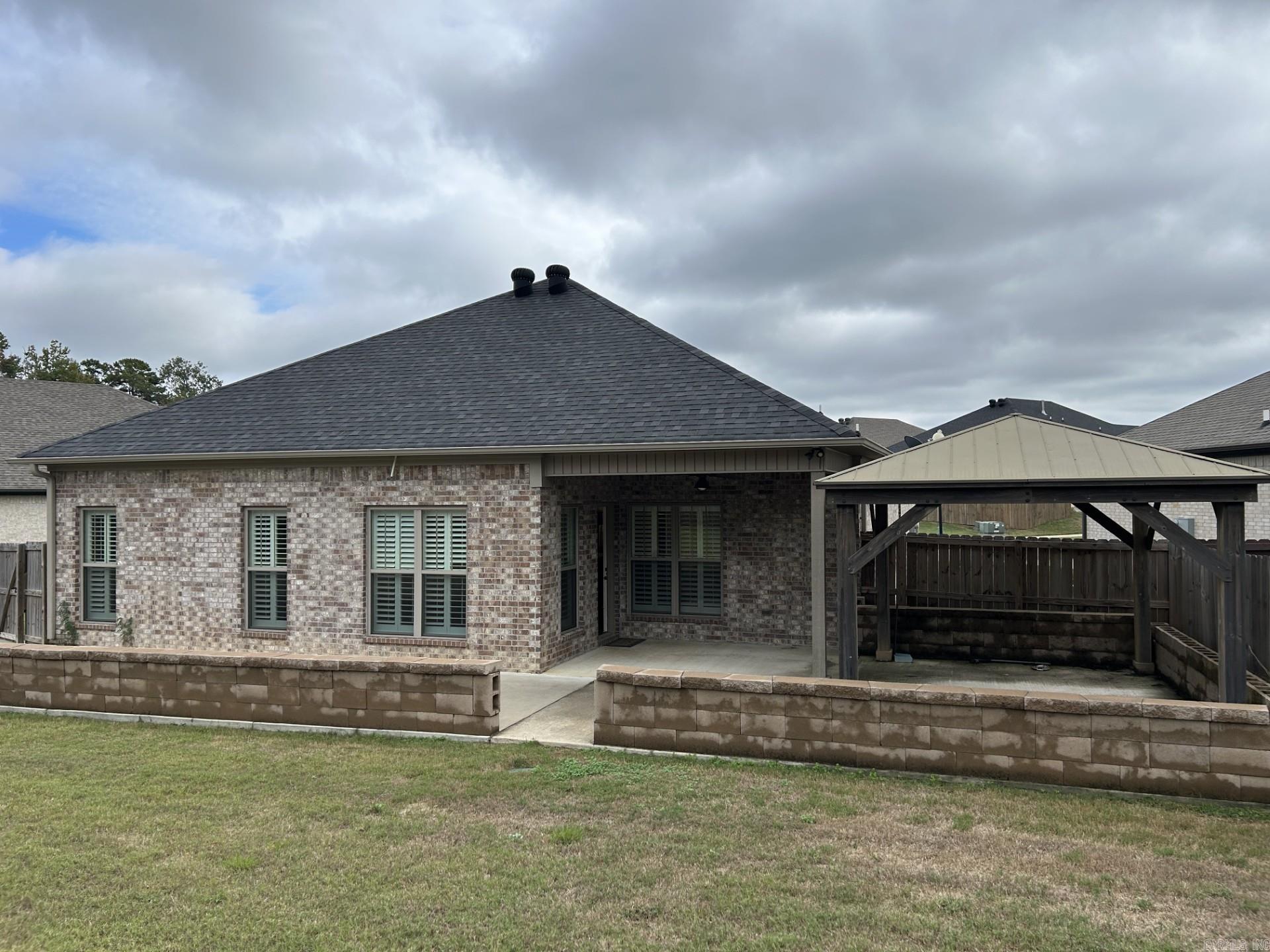 CARNAHAN VILLAGE SUB - Residential