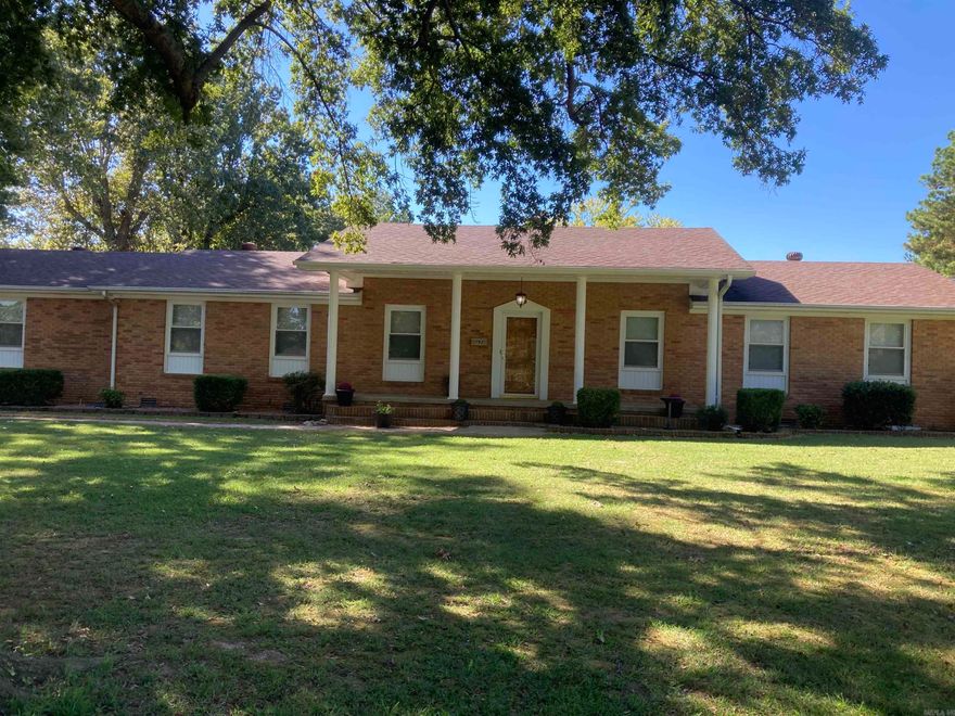 This beautiful 4-bedroom, 2-bath home with a shop is an excellent choice for those who need space and a workspace or hobby area. Call the office today at 870-598-3869 or call Ashlie Richardson at 870-573-9266 to view this home!