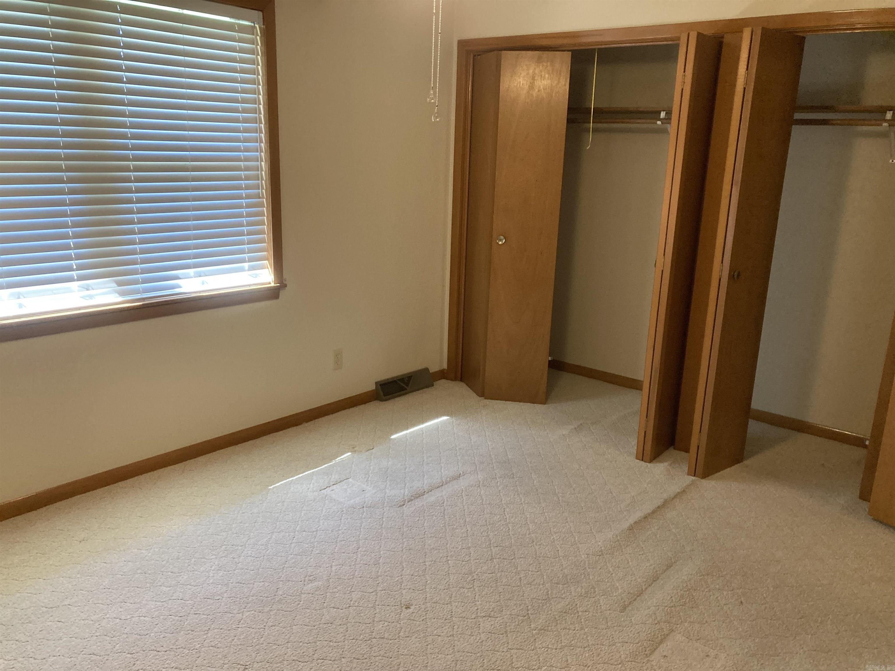 M&B PIGGOTT 2-20-8 - Residential