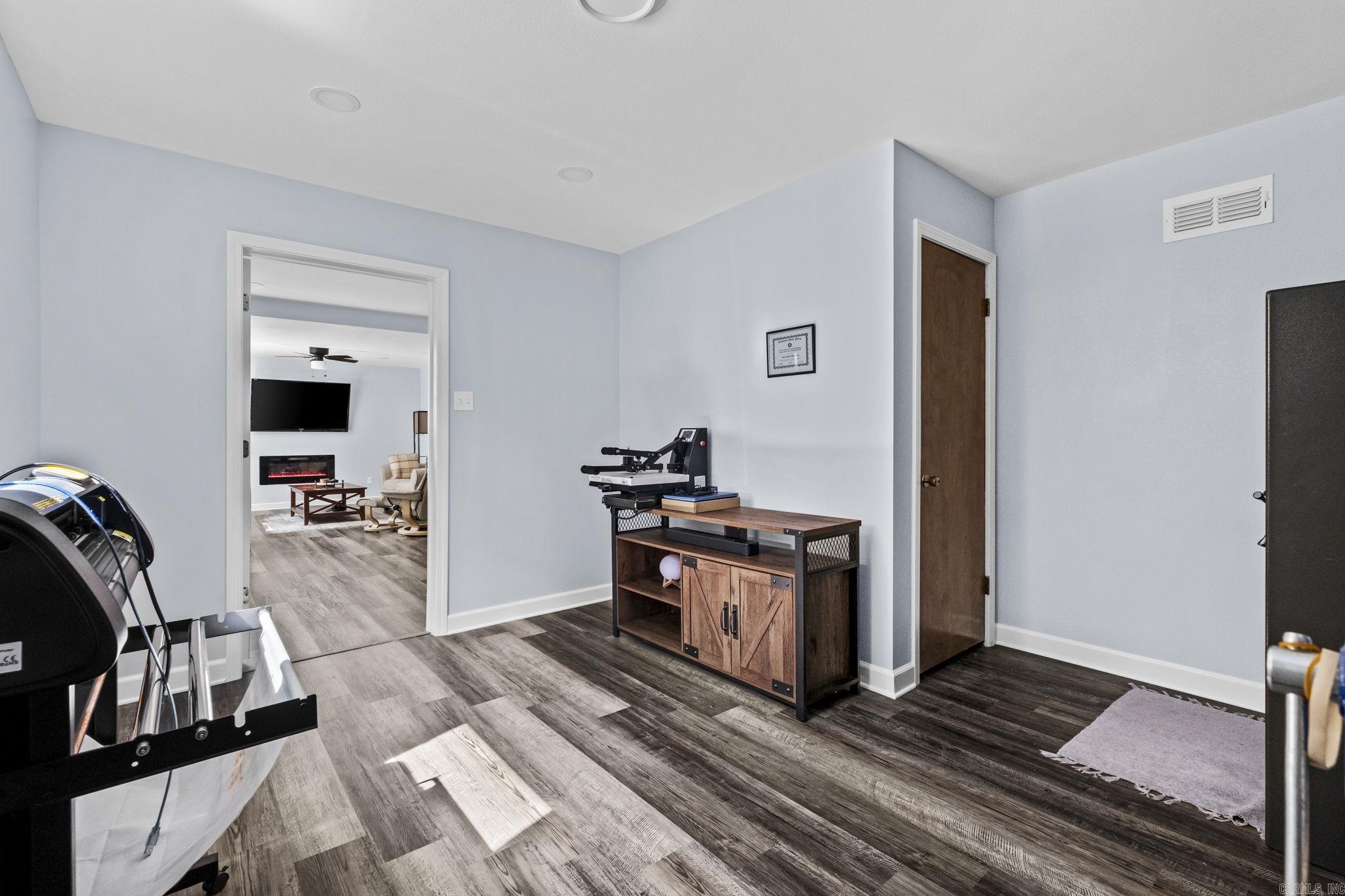 CARDINAL VALLEY - Residential