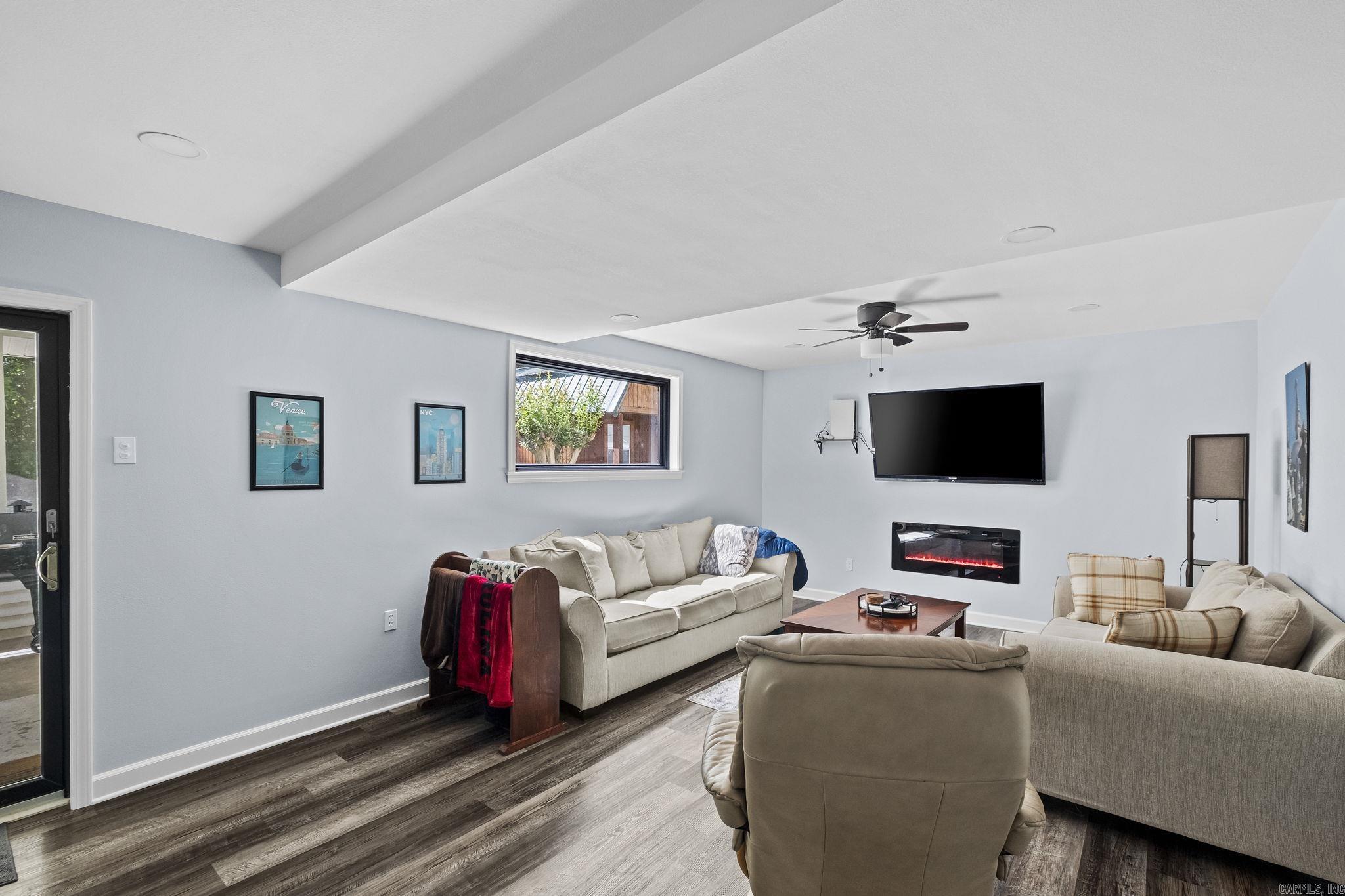 CARDINAL VALLEY - Residential