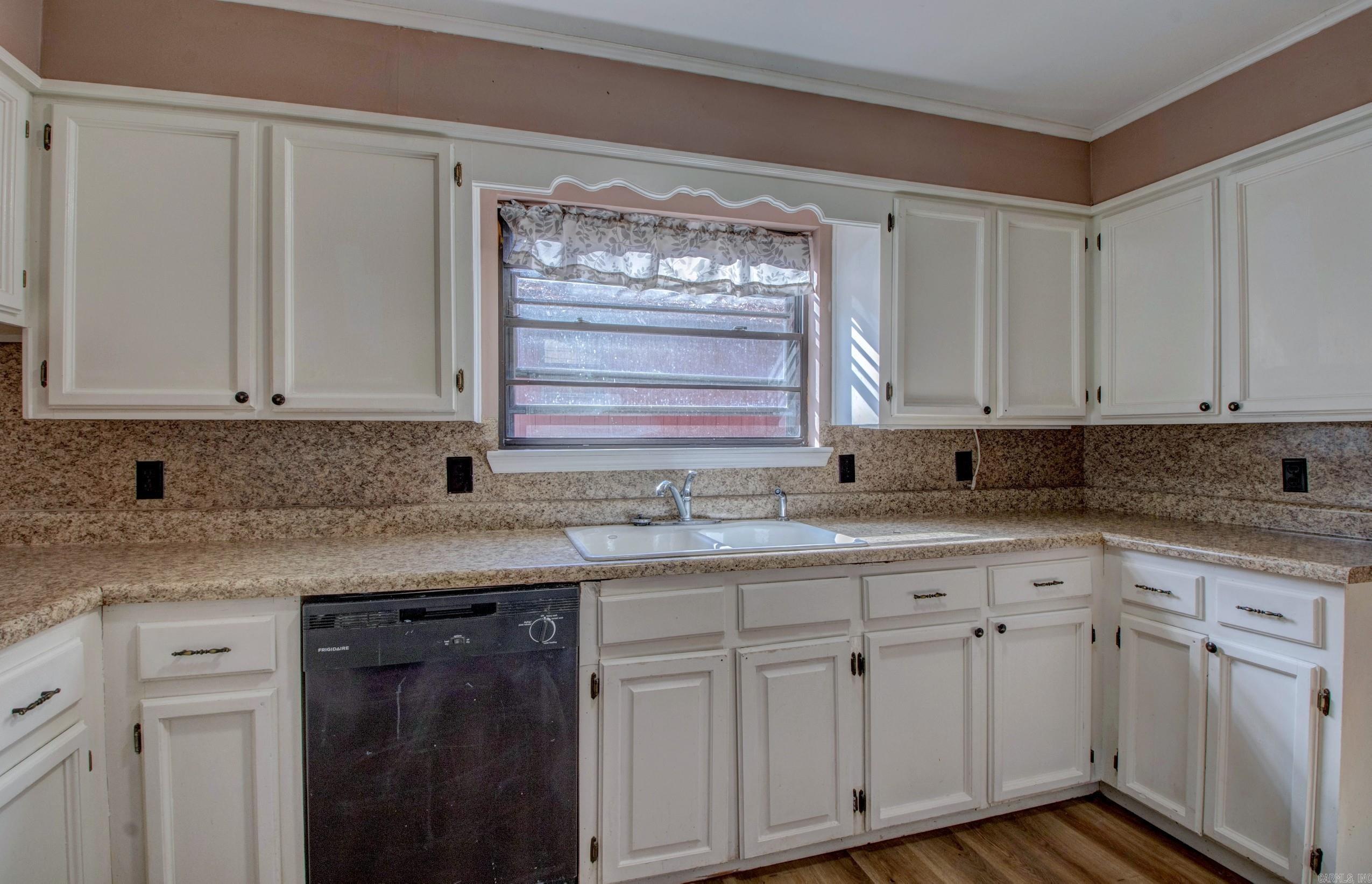 OTTER CREEK COMMUNITY - Residential