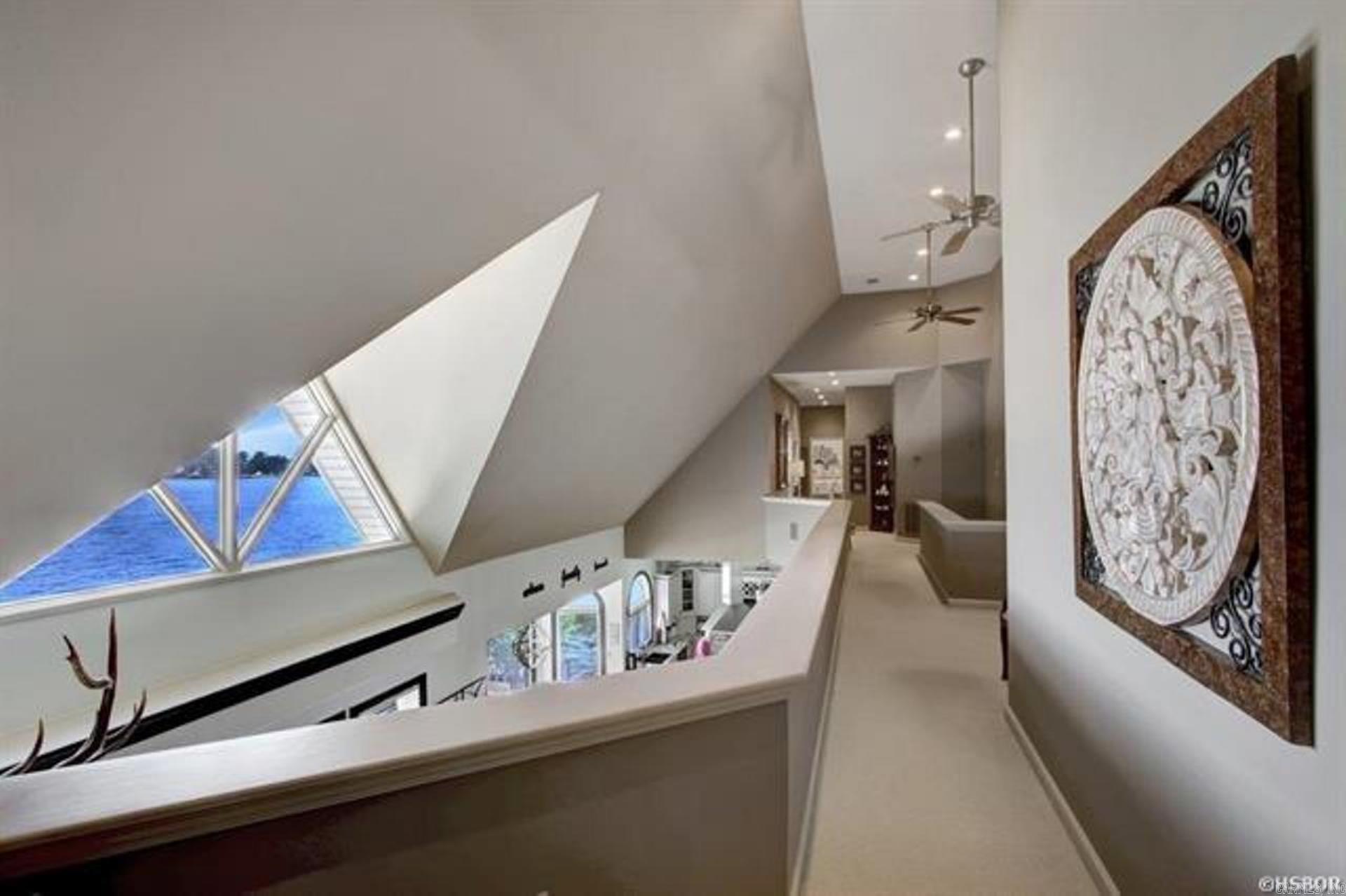 DRIFTWOOD POINT - Residential