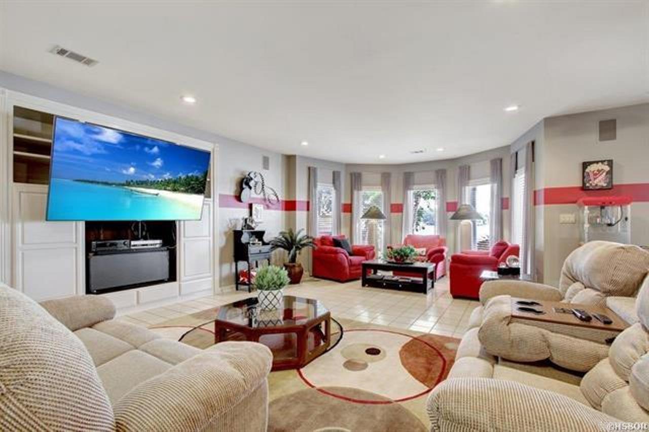 DRIFTWOOD POINT - Residential