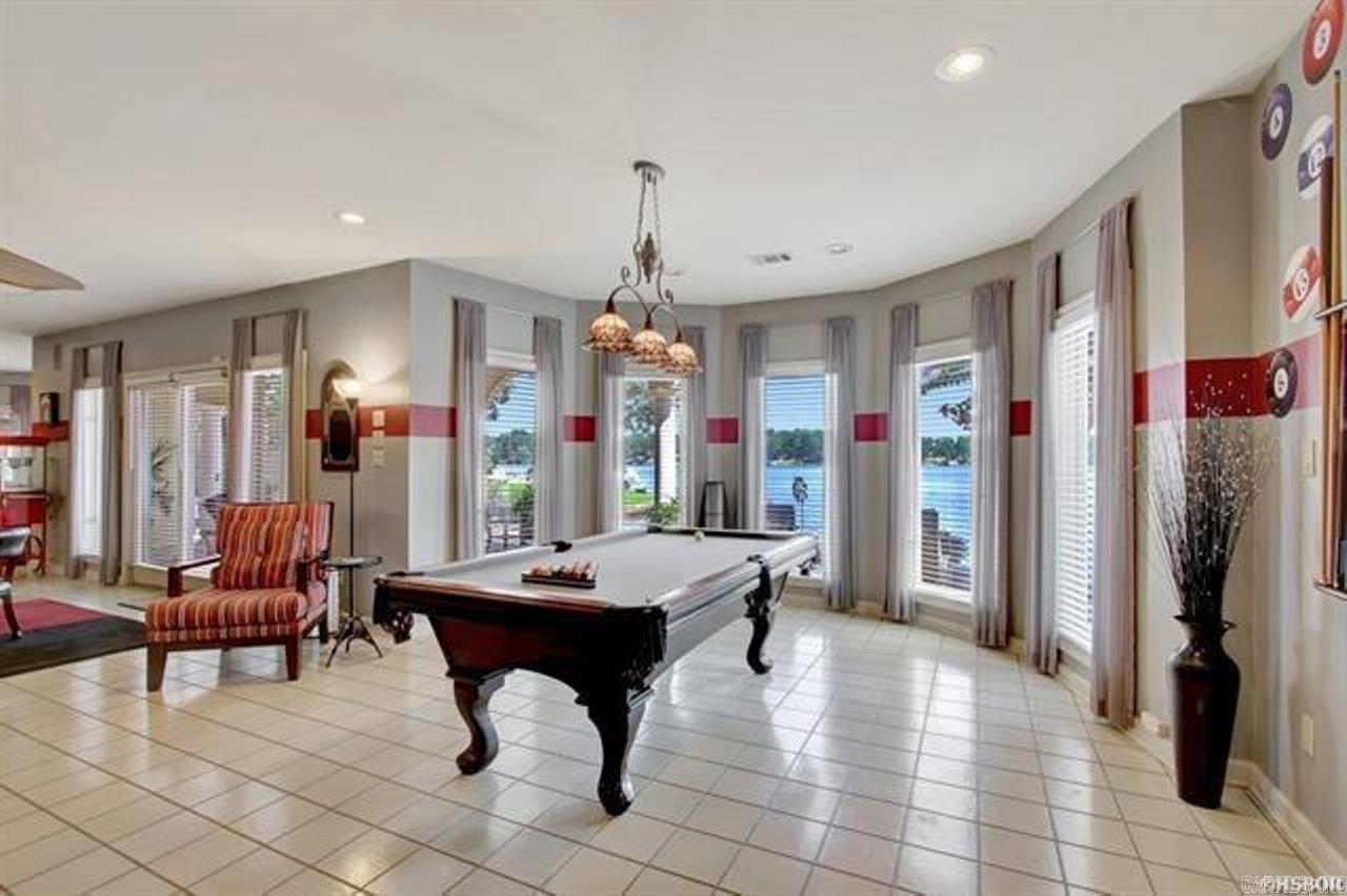 DRIFTWOOD POINT - Residential