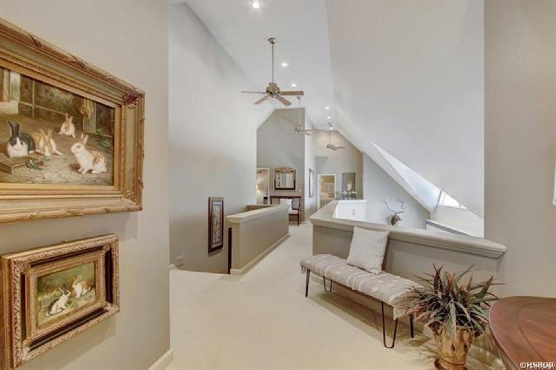 DRIFTWOOD POINT - Residential