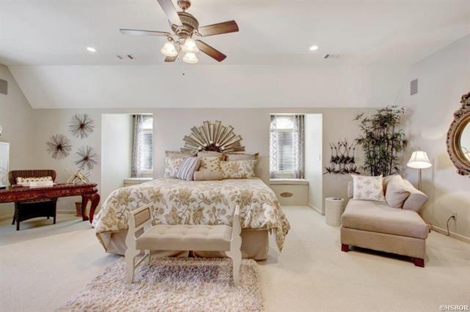 DRIFTWOOD POINT - Residential
