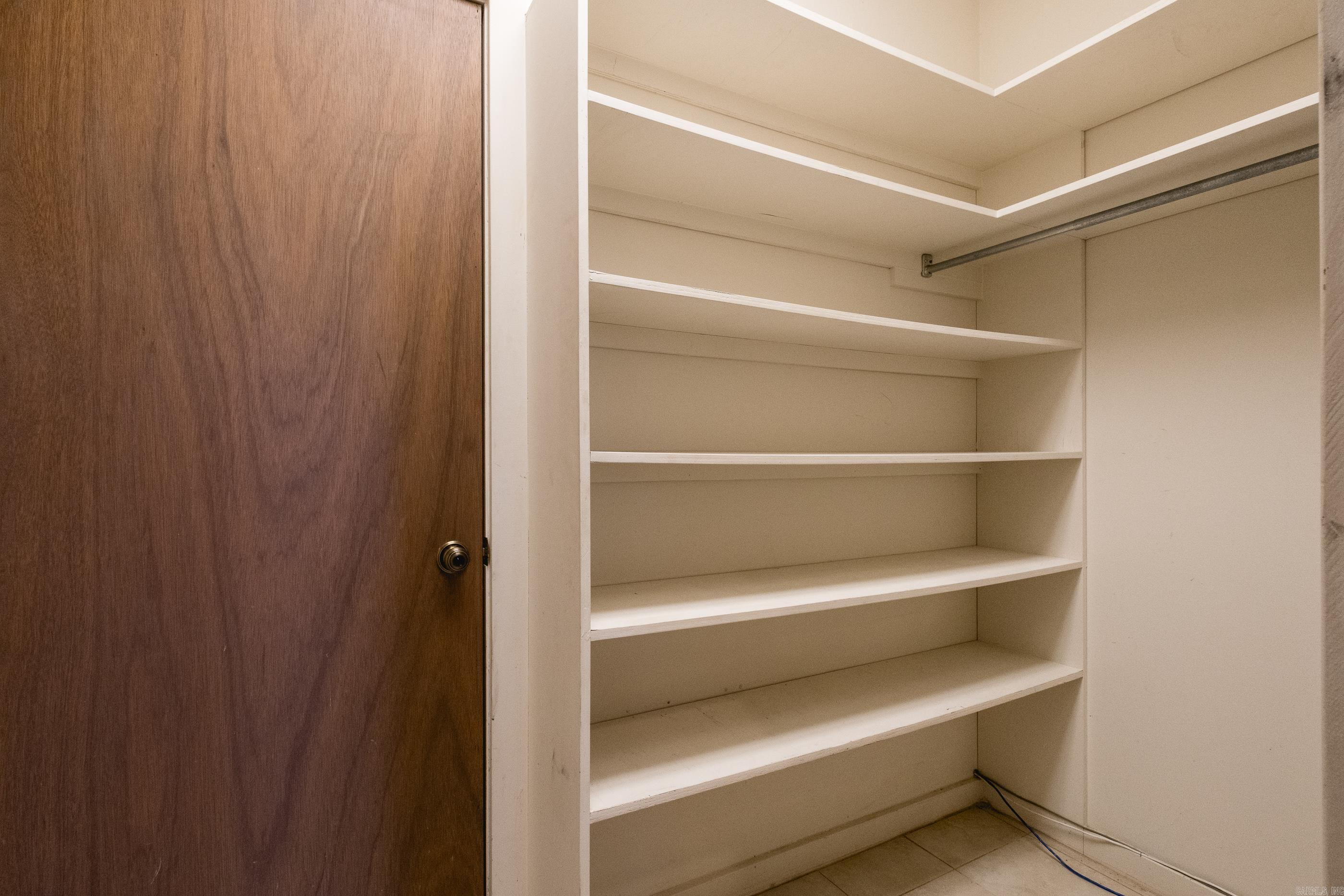 PINNACLE RIDGE ESTATES - Residential