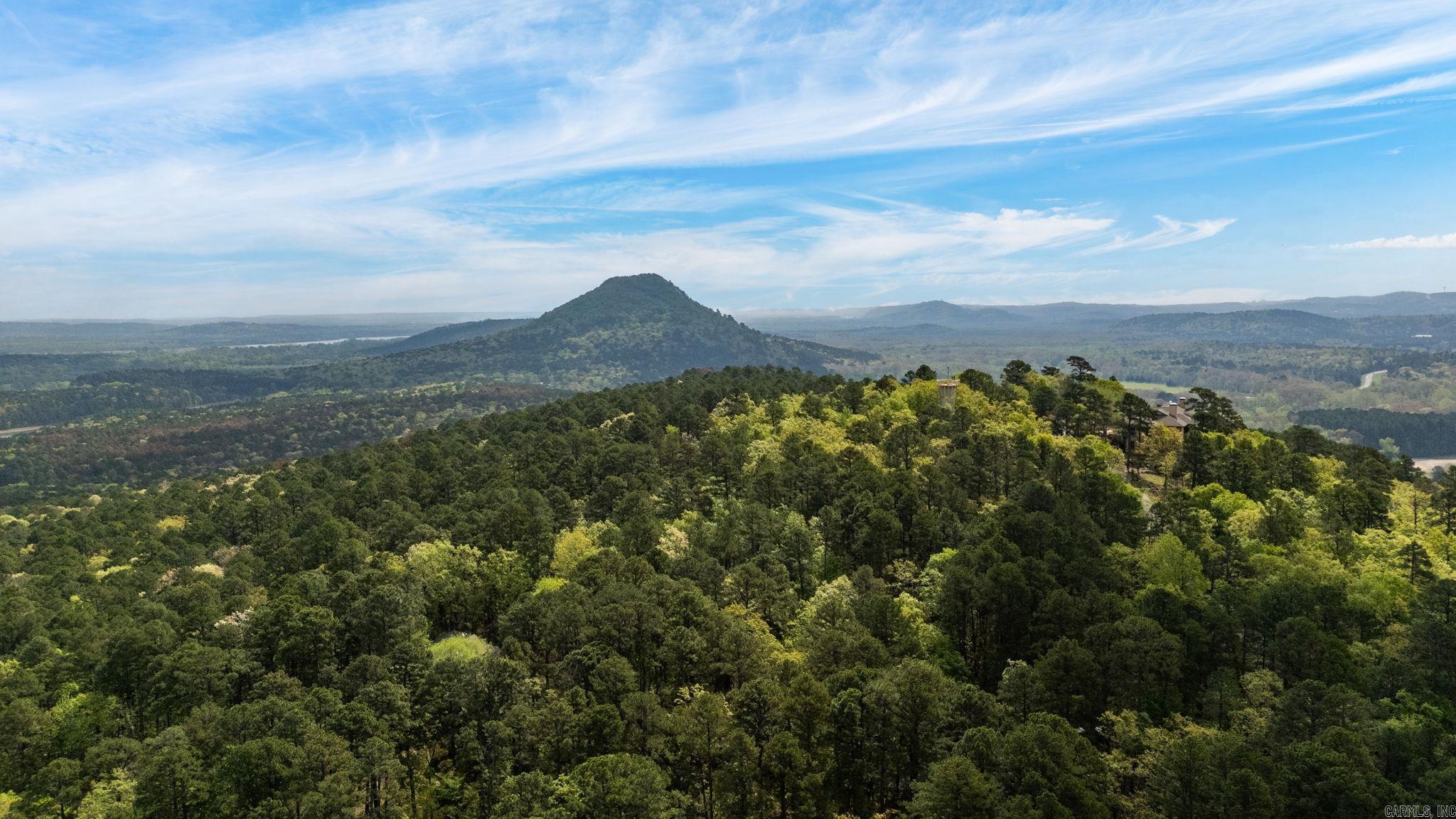 PINNACLE RIDGE ESTATES - Residential