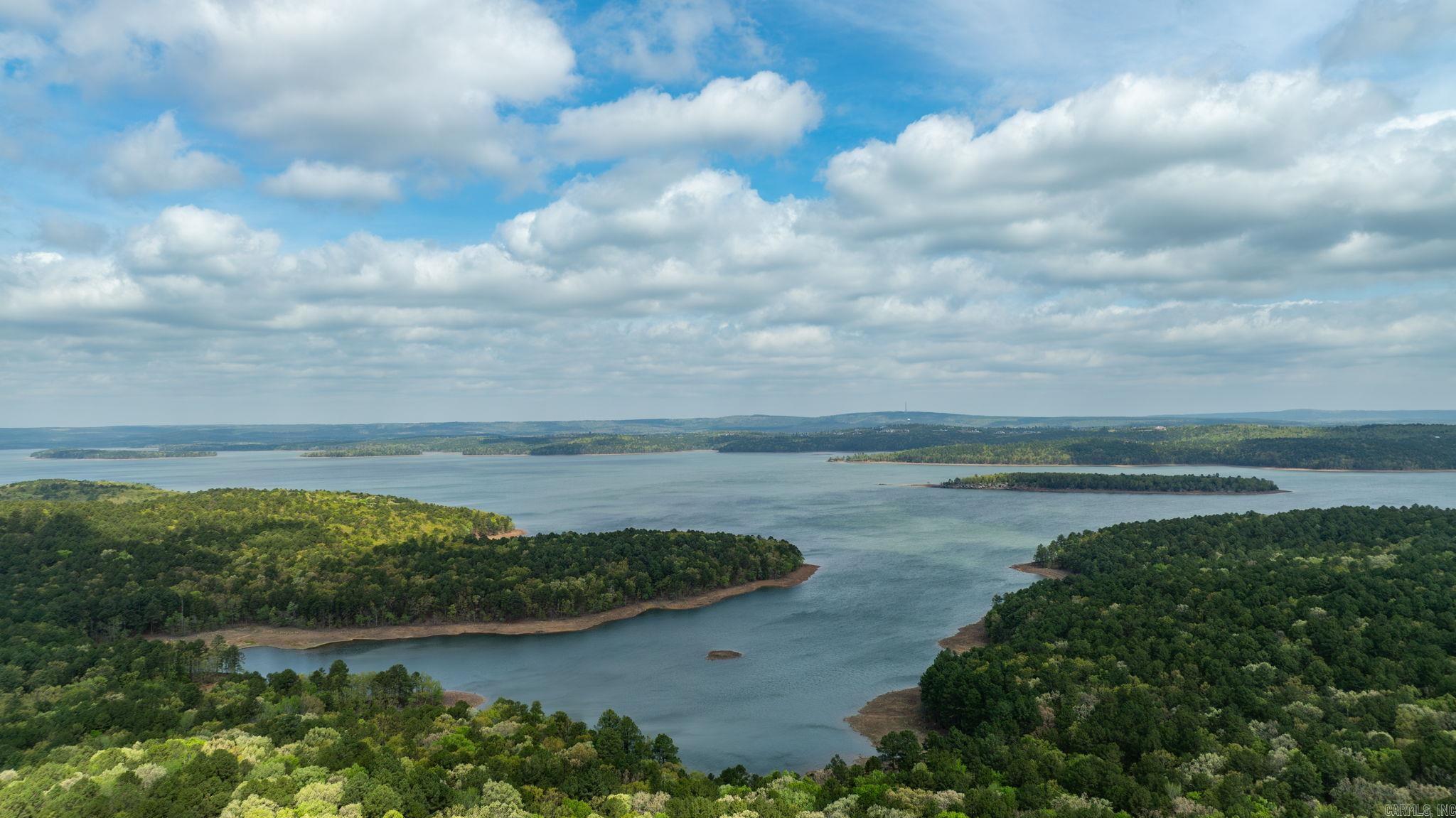 PINNACLE RIDGE ESTATES - Residential