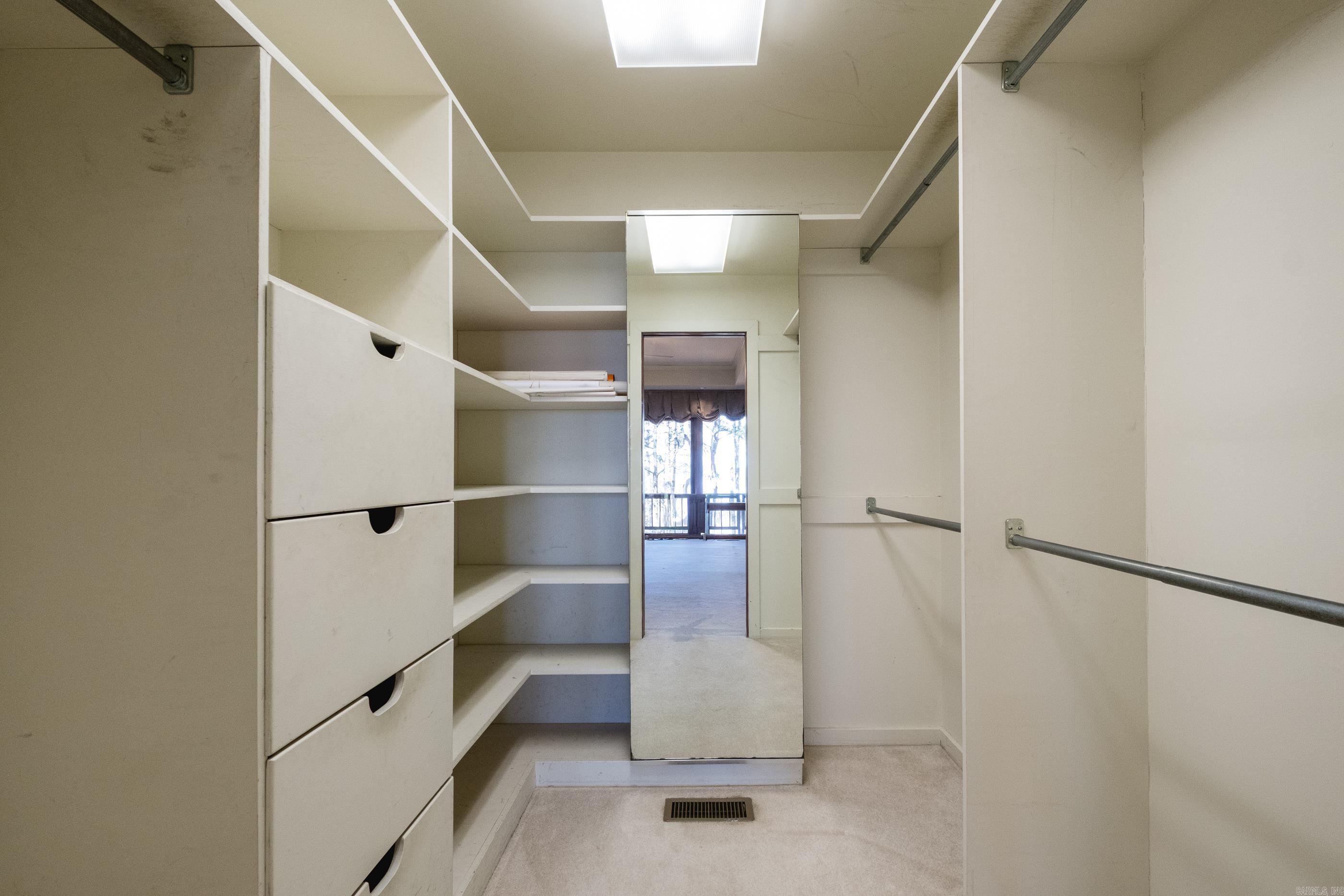 PINNACLE RIDGE ESTATES - Residential