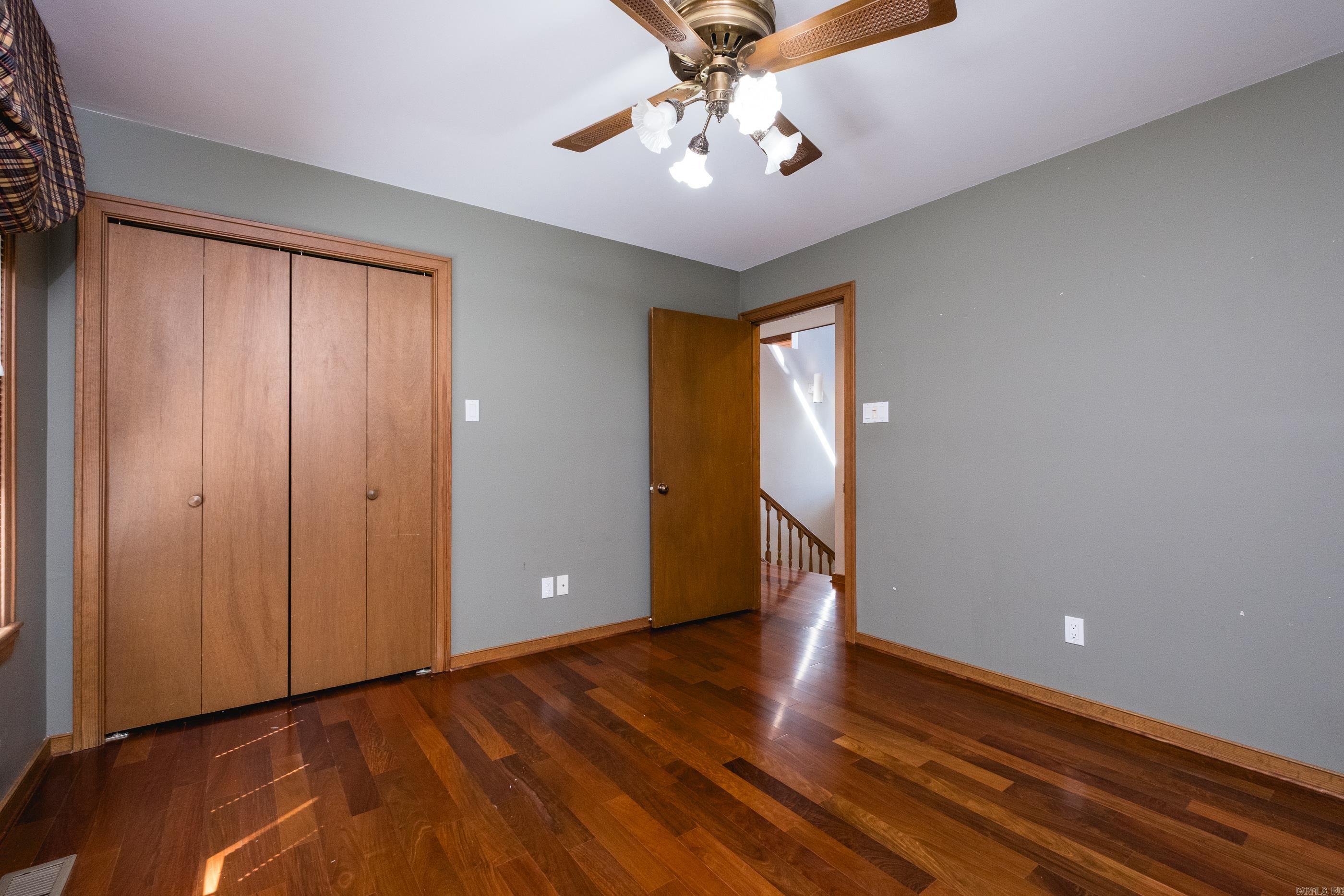 PINNACLE RIDGE ESTATES - Residential