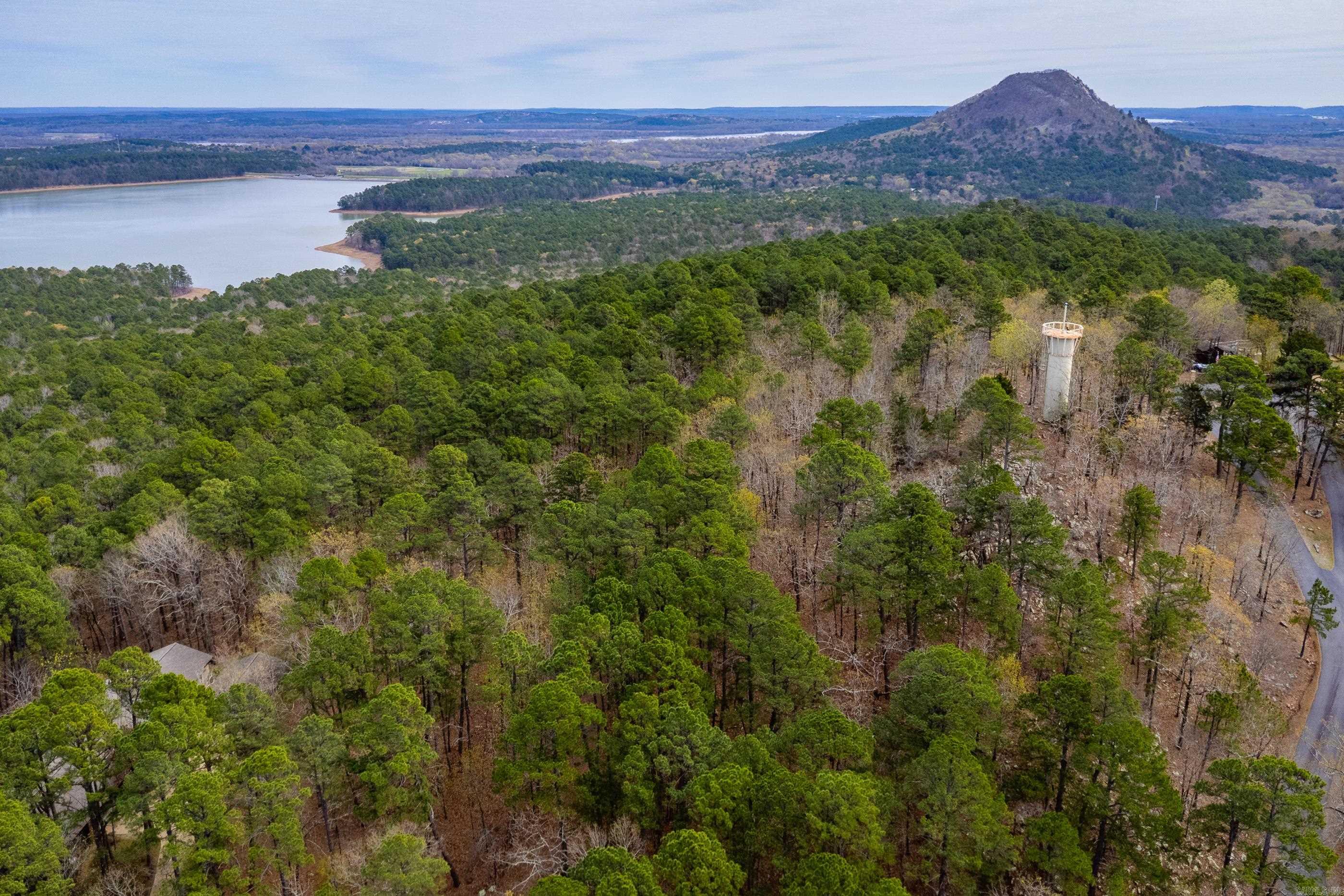 PINNACLE RIDGE ESTATES - Residential