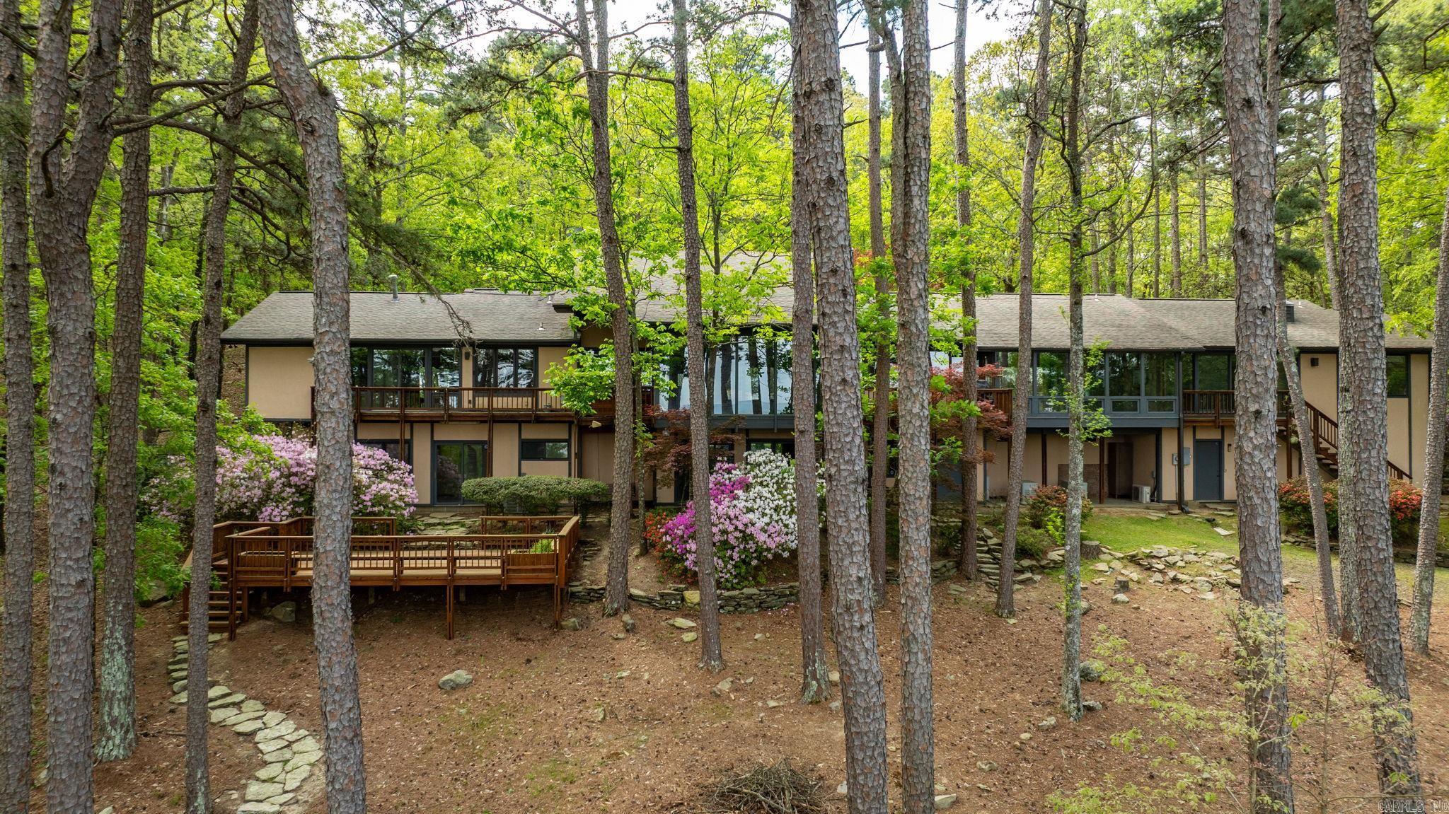 PINNACLE RIDGE ESTATES - Residential