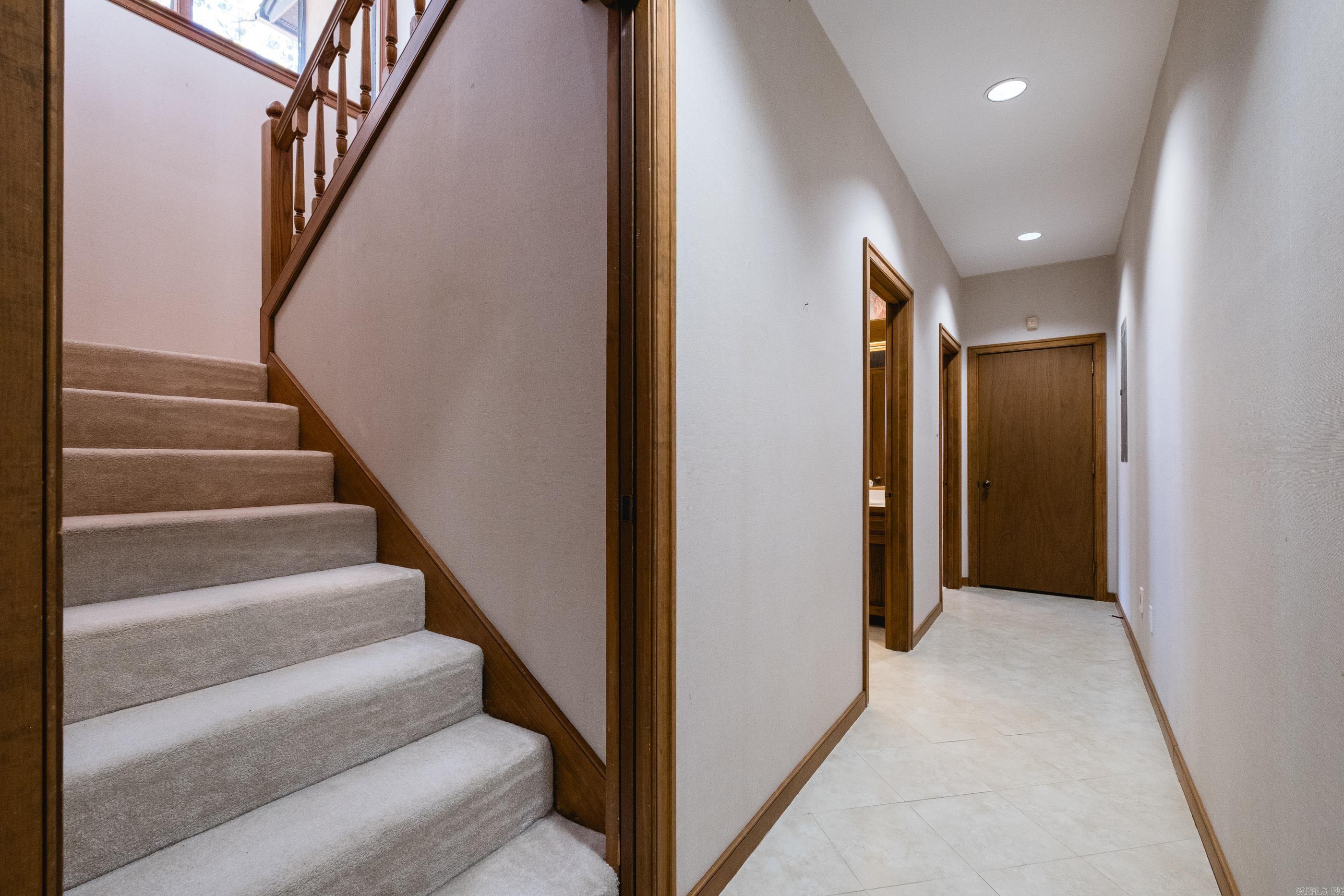 PINNACLE RIDGE ESTATES - Residential