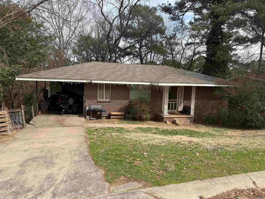 Charming 2-bedroom, 1-bath home located in the heart of Little Rock! This well-positioned property offers convenient access to shopping, dining, schools, medical facilities, and major roadways, making daily living a breeze. Inside, you’ll find a functional layout with comfortable living spaces, ample natural light, and great potential to make it your own. The spacious yard provides room for outdoor entertaining, gardening, or future improvements. Ideal for first-time buyers, downsizers, or investors seeking a centrally located opportunity. Don’t miss your chance to own a home in an established neighborhood with easy access to everything Little Rock has to offer! Sold AS-IS.