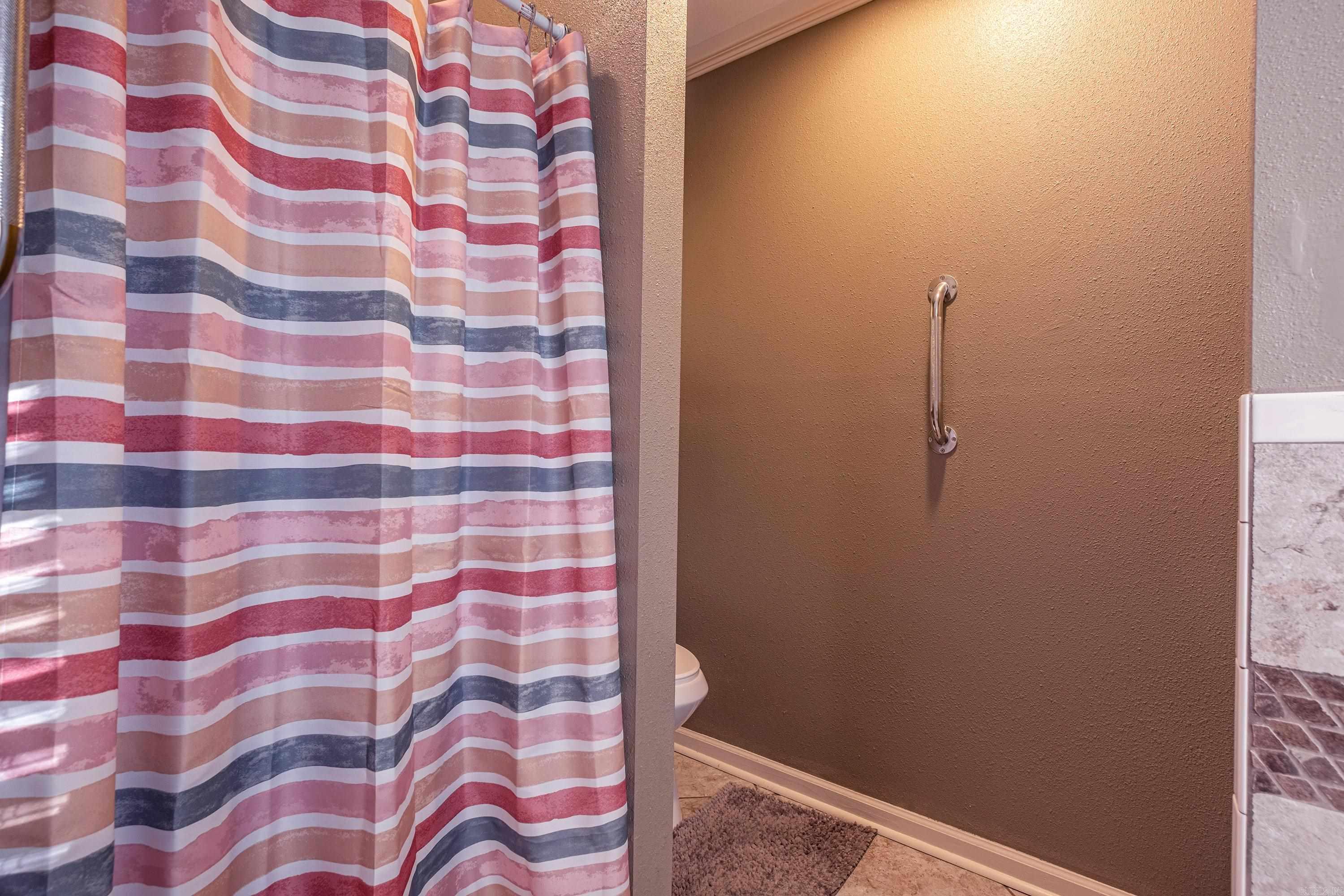 WHITE OAK ANNEX - Residential