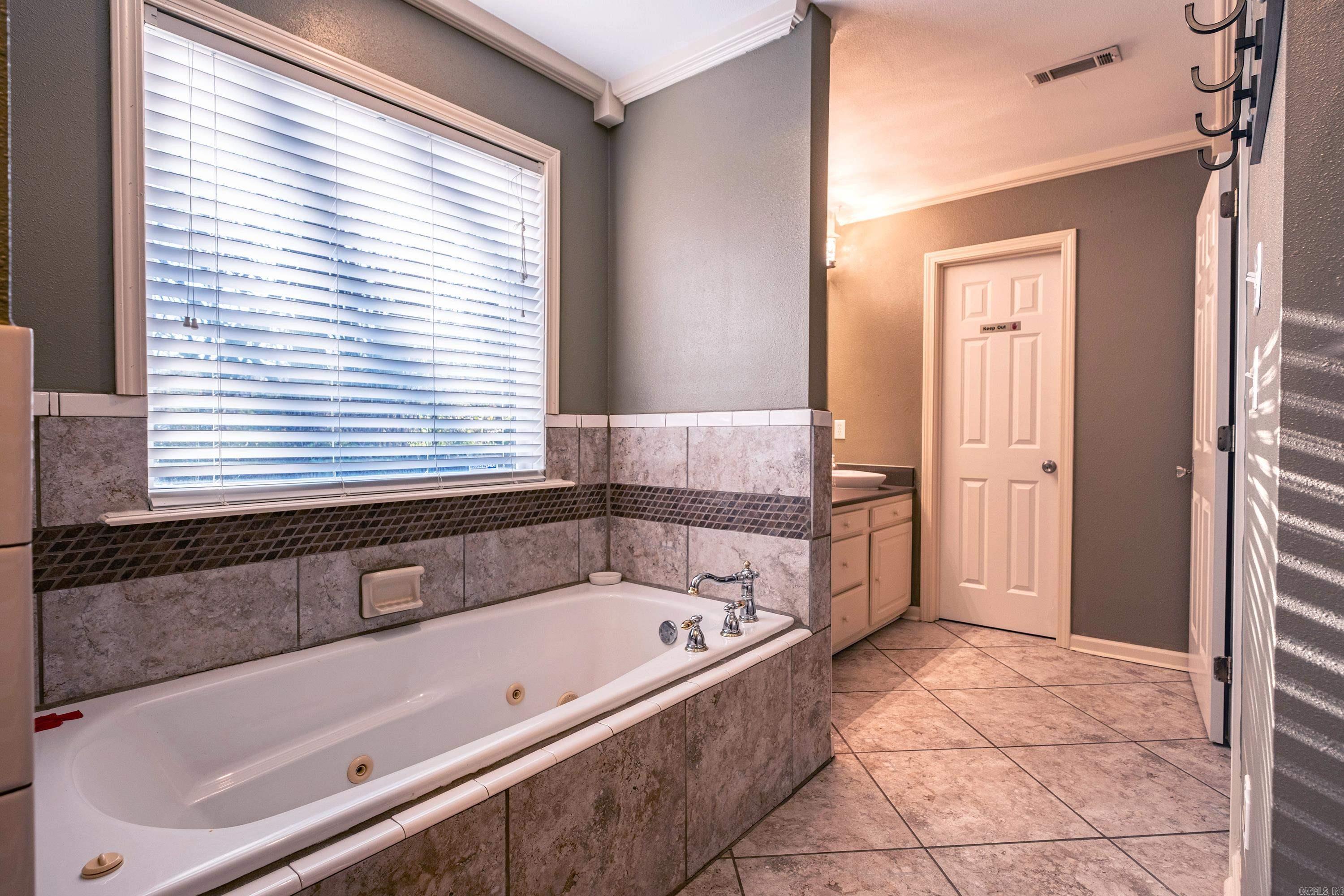 WHITE OAK ANNEX - Residential